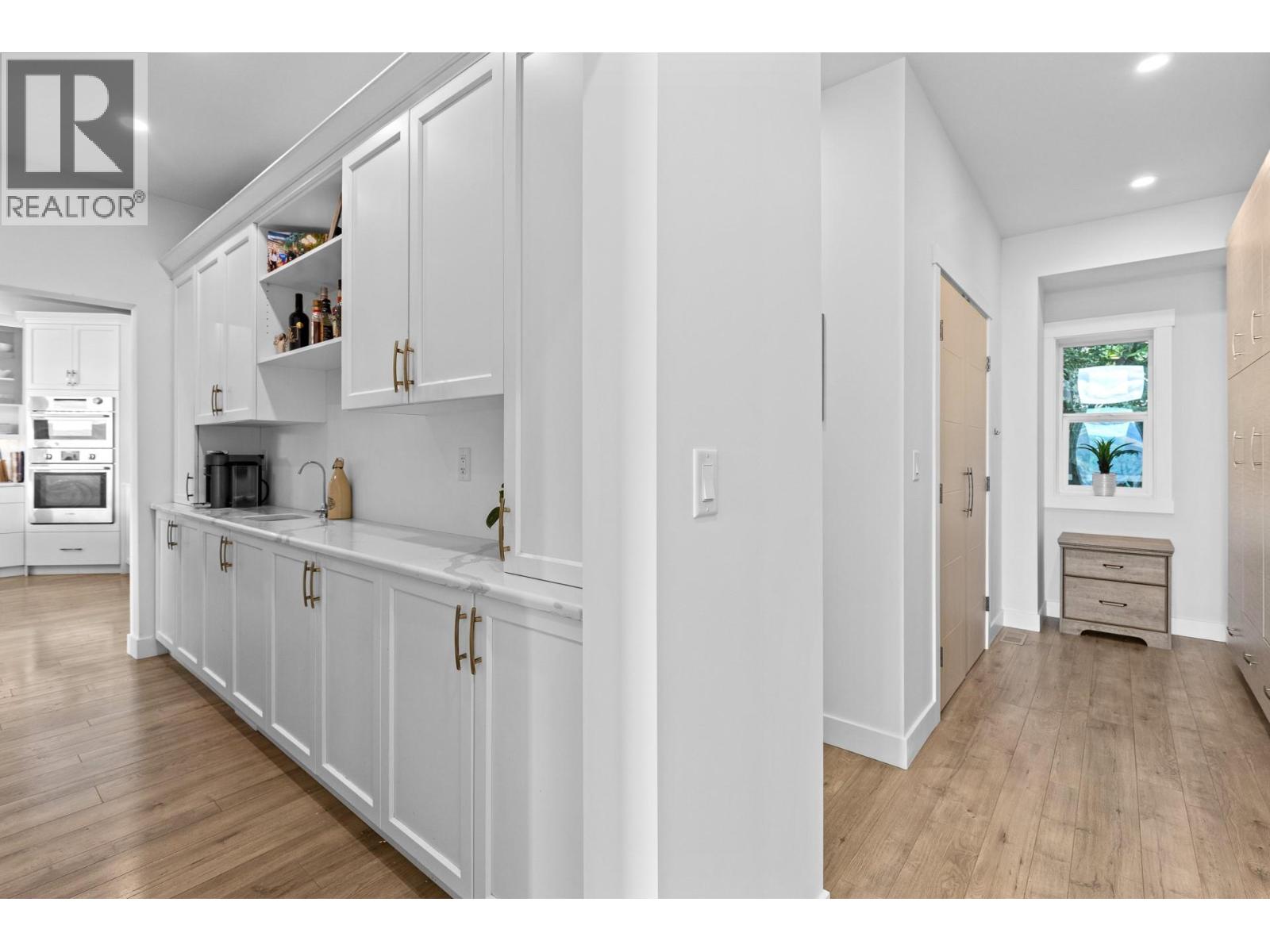 647 Mt Ida Drive, Coldstream, British Columbia  V1B 3Y6 - Photo 25 - 10387962