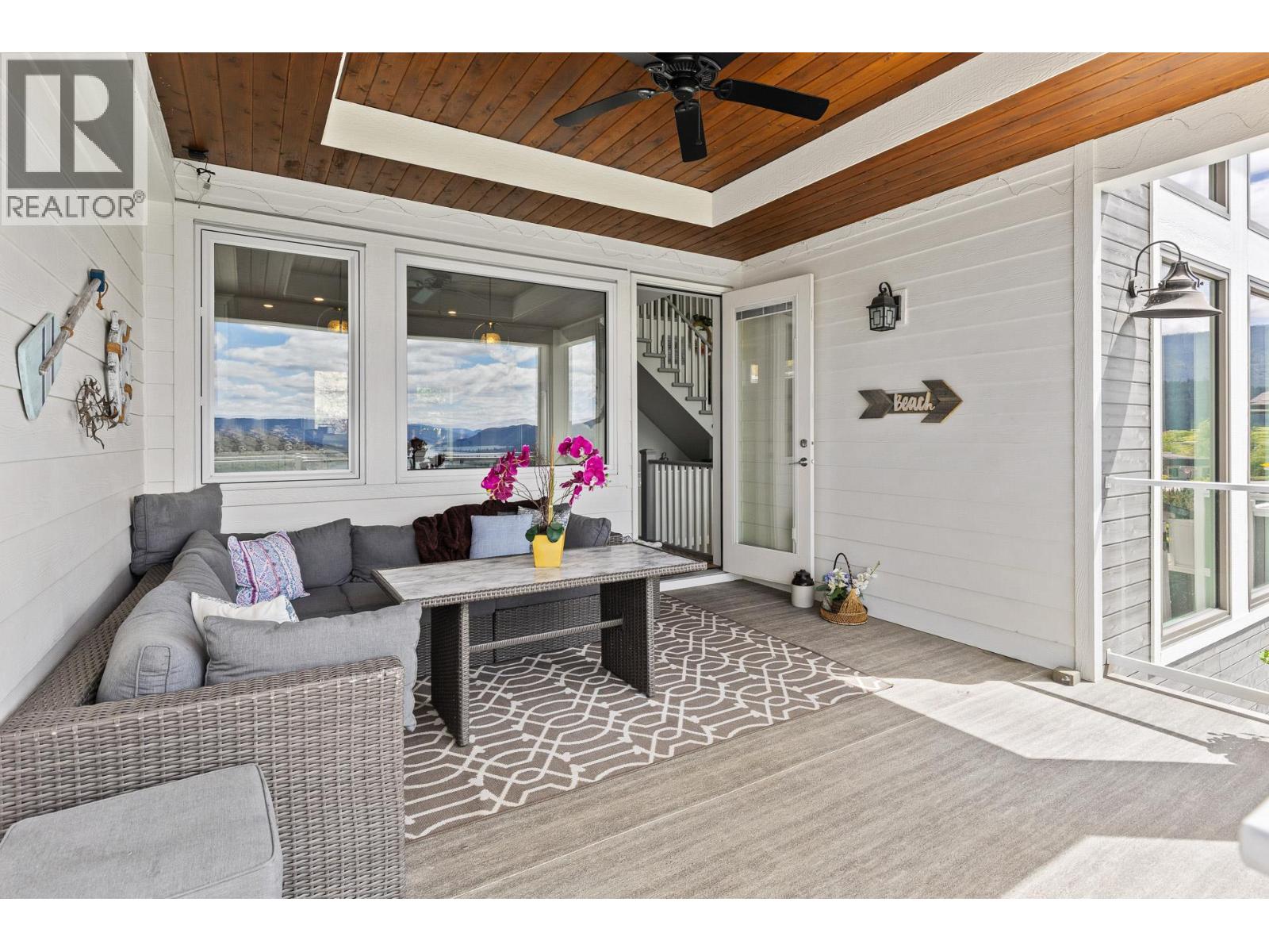647 Mt Ida Drive, Coldstream, British Columbia  V1B 3Y6 - Photo 32 - 10387962