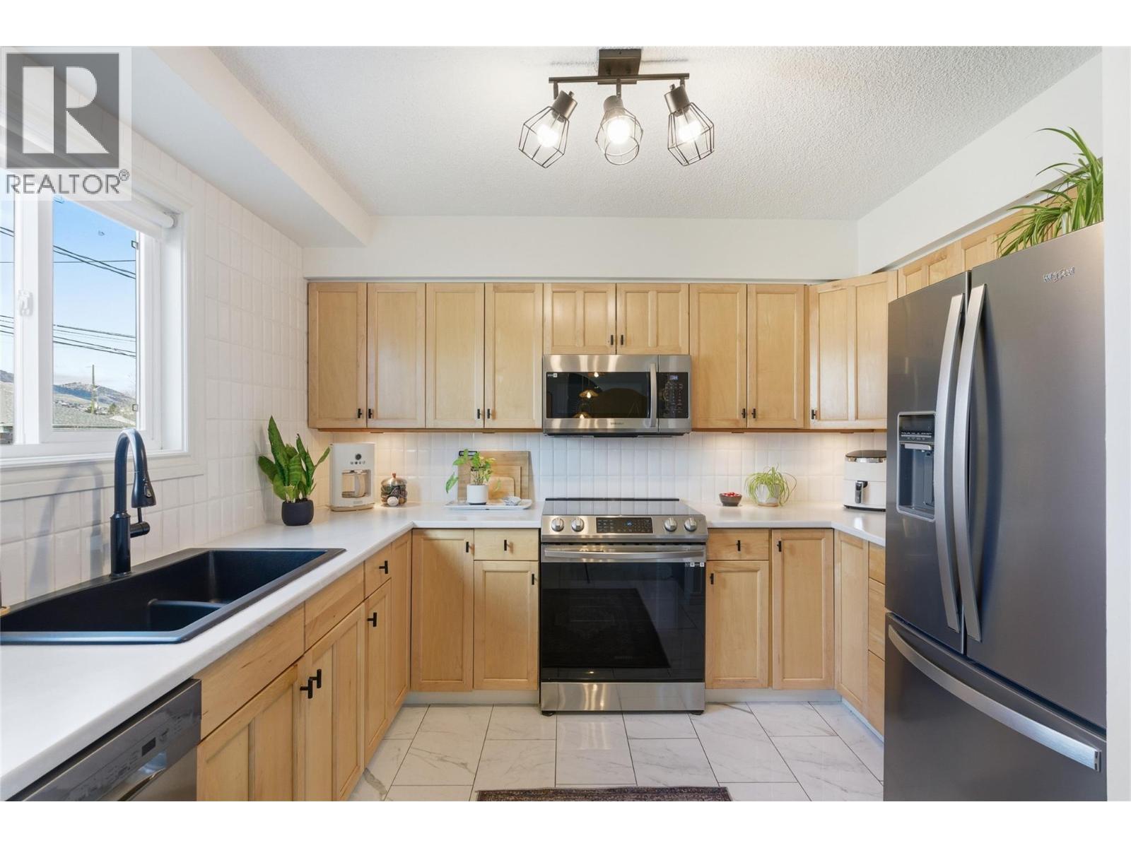 288 Park Street, Kamloops, British Columbia  V2B 4A7 - Photo 11 - 10388124
