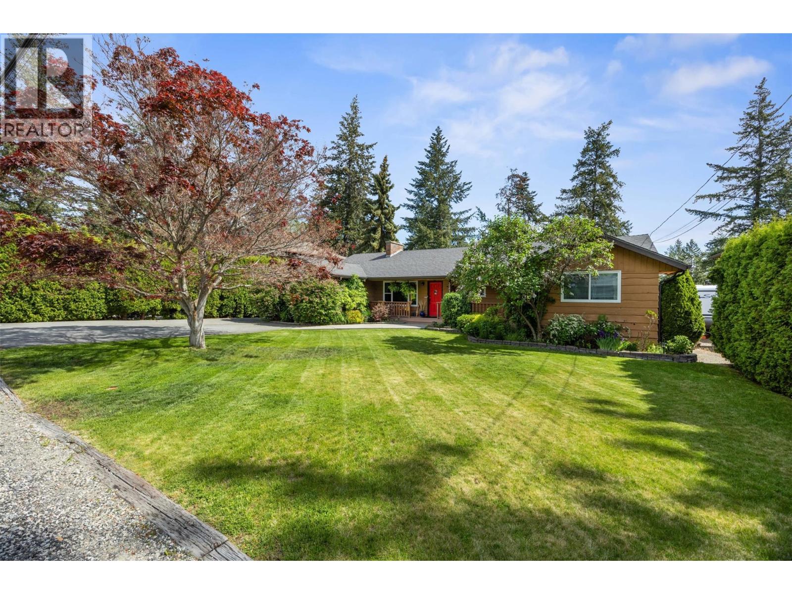 3217 Webber Road, West Kelowna, British Columbia  V4T 1E9 - Photo 2 - 10388039