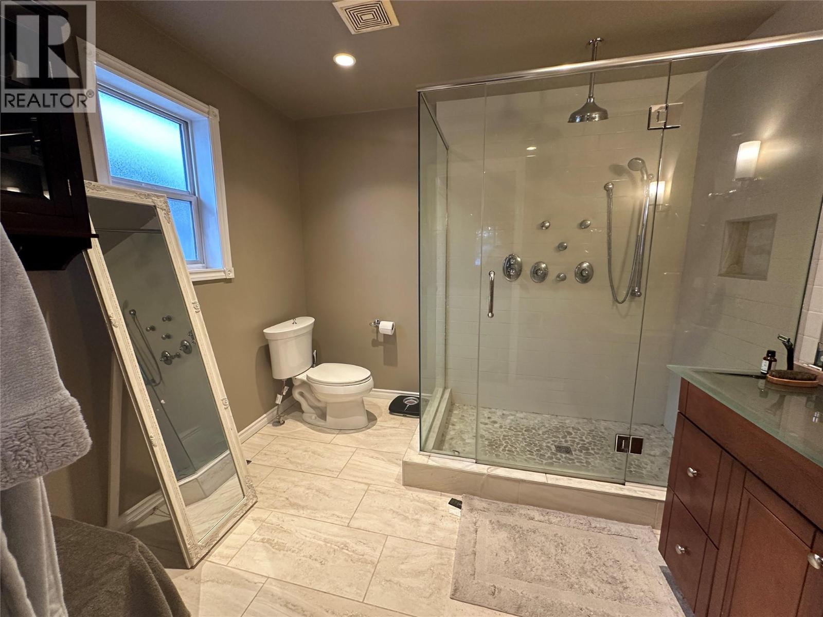 662 South Crest Drive, Kelowna, British Columbia  V1W 4W6 - Photo 24 - 10387922