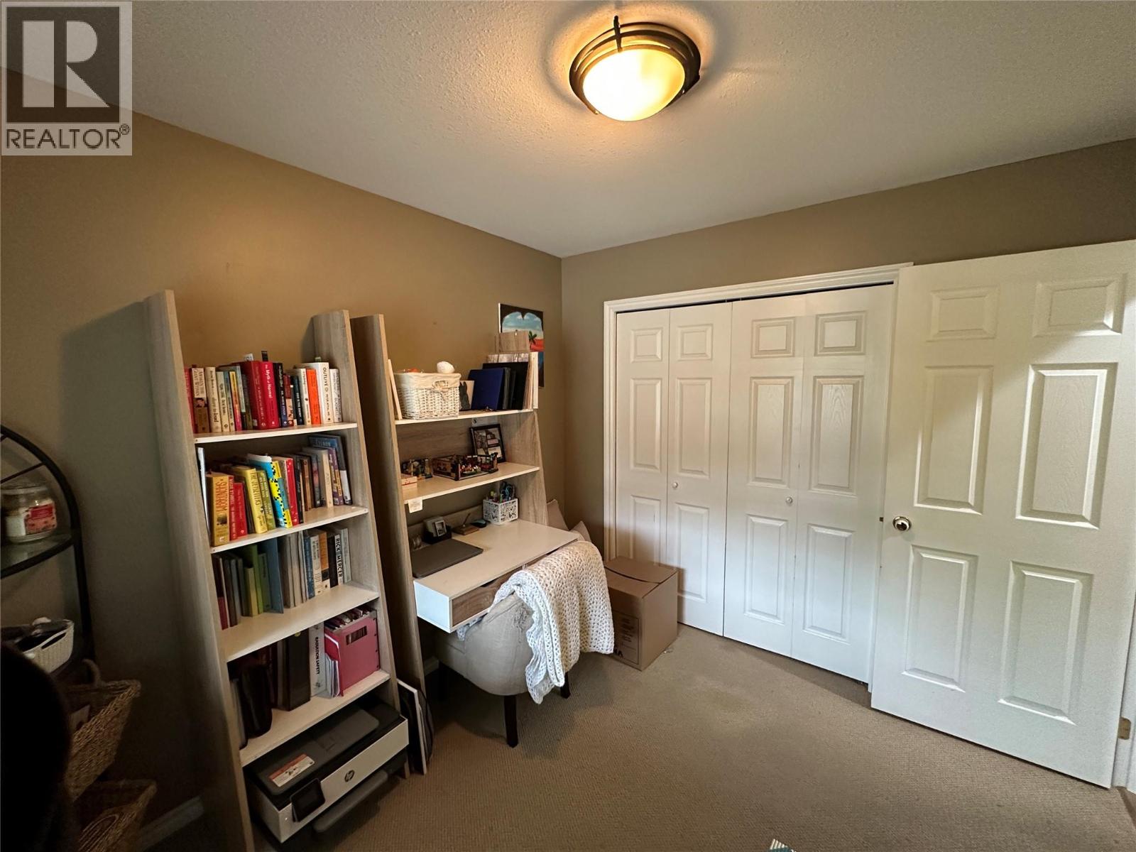 662 South Crest Drive, Kelowna, British Columbia  V1W 4W6 - Photo 6 - 10387922