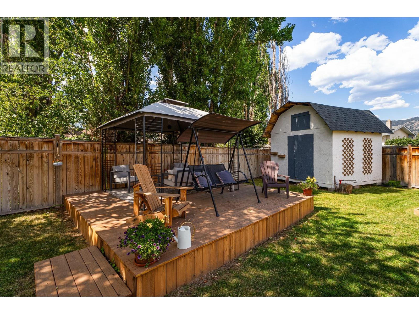 2701 Langstaff Place, Merritt, British Columbia  V1K 1E8 - Photo 10 - 10388143