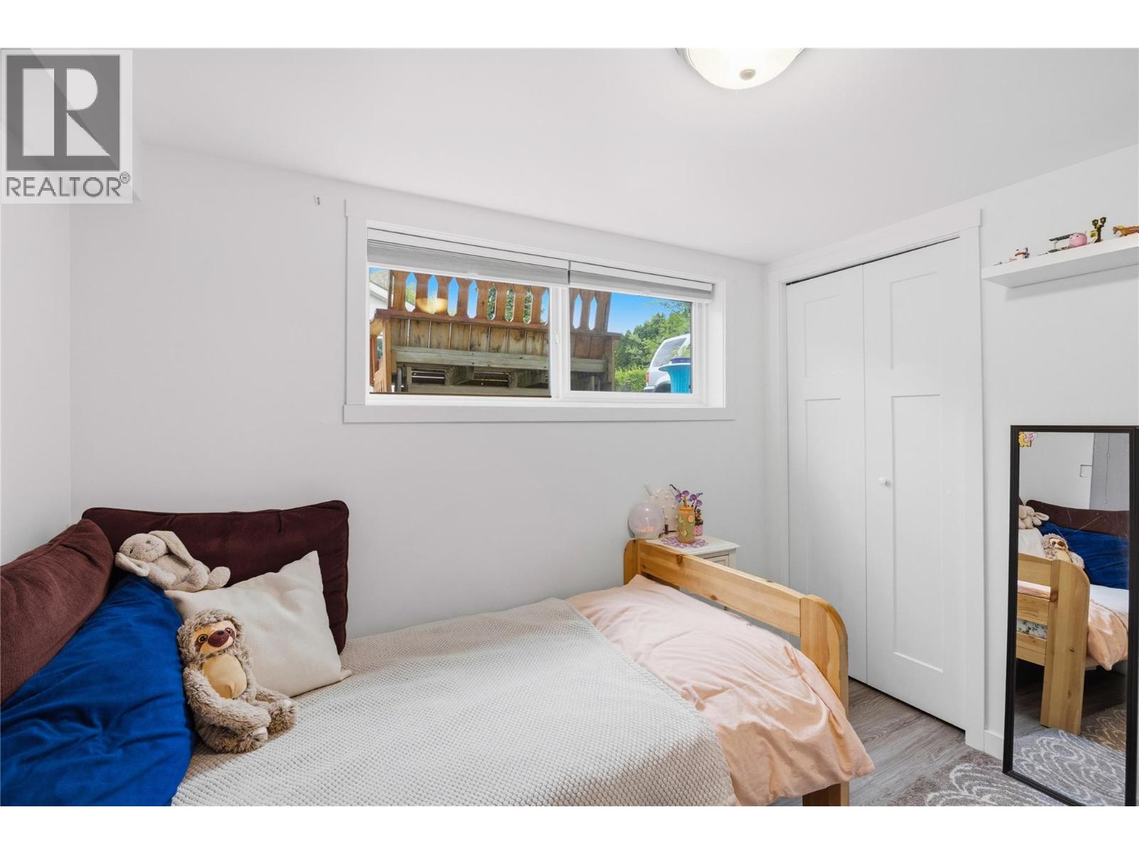 809 Main Street, Okanagan Falls, British Columbia  V0H 1R4 - Photo 33 - 10387008