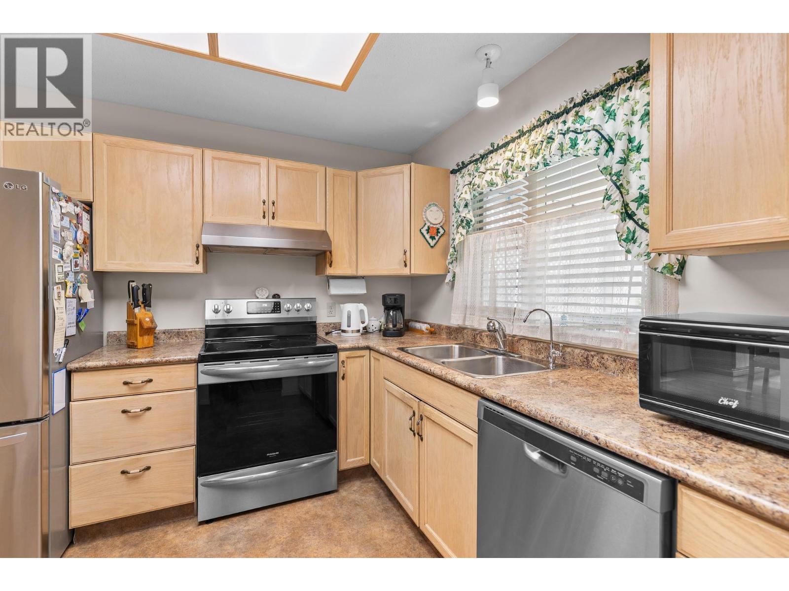 3900 27 Avenue Unit# 30, Vernon, British Columbia  V1T 9E6 - Photo 6 - 10388044