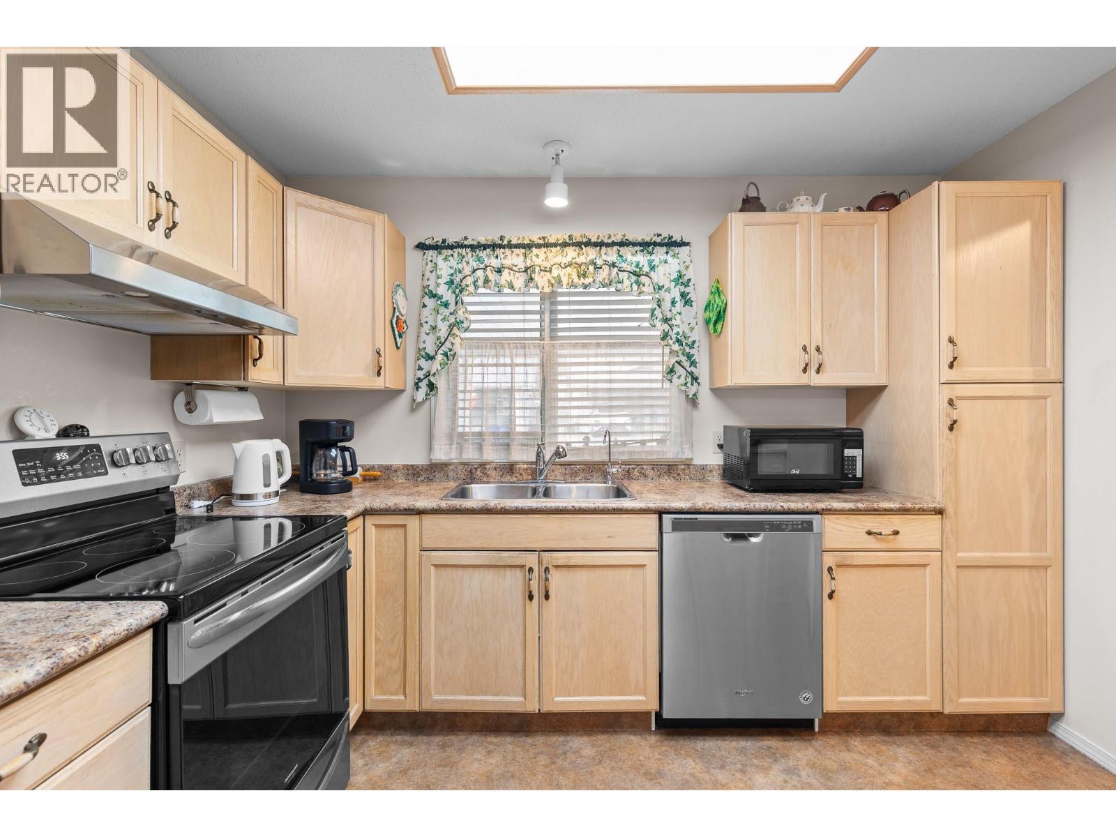 3900 27 Avenue Unit# 30, Vernon, British Columbia  V1T 9E6 - Photo 8 - 10388044
