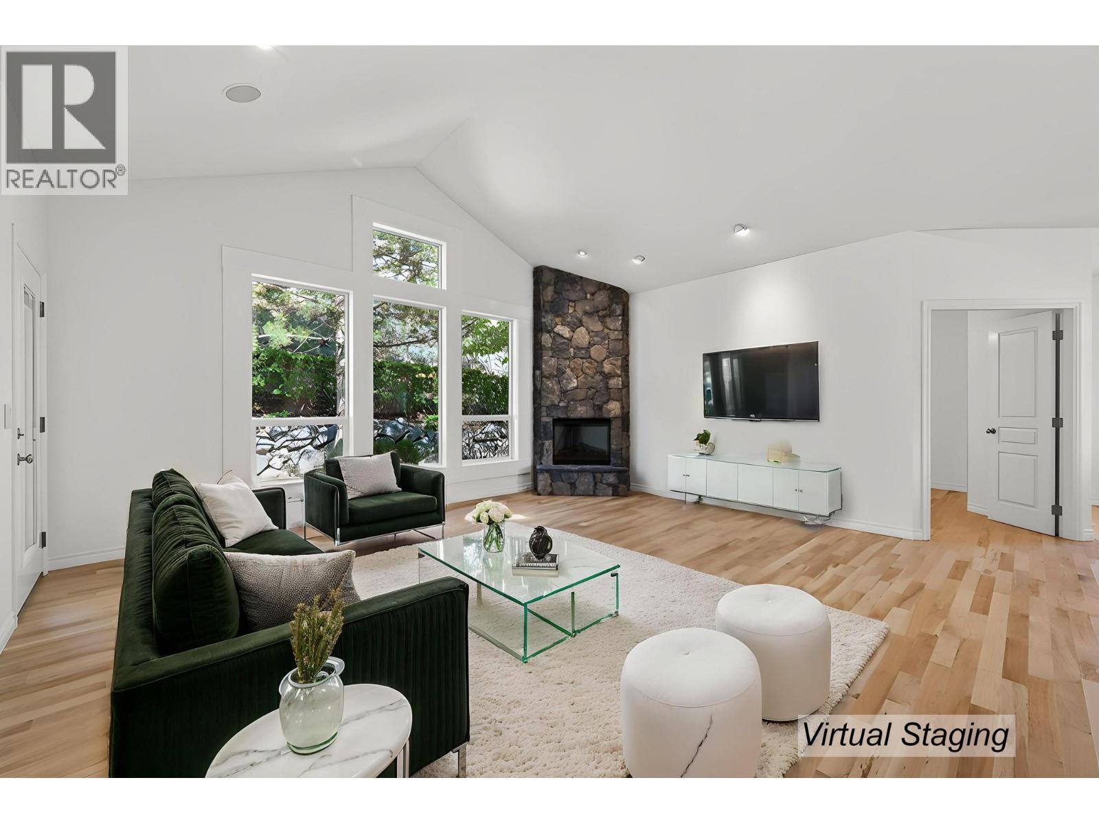 606 Stoneridge Lane, Kamloops, British Columbia  V2H 0A7 - Photo 12 - 10387188