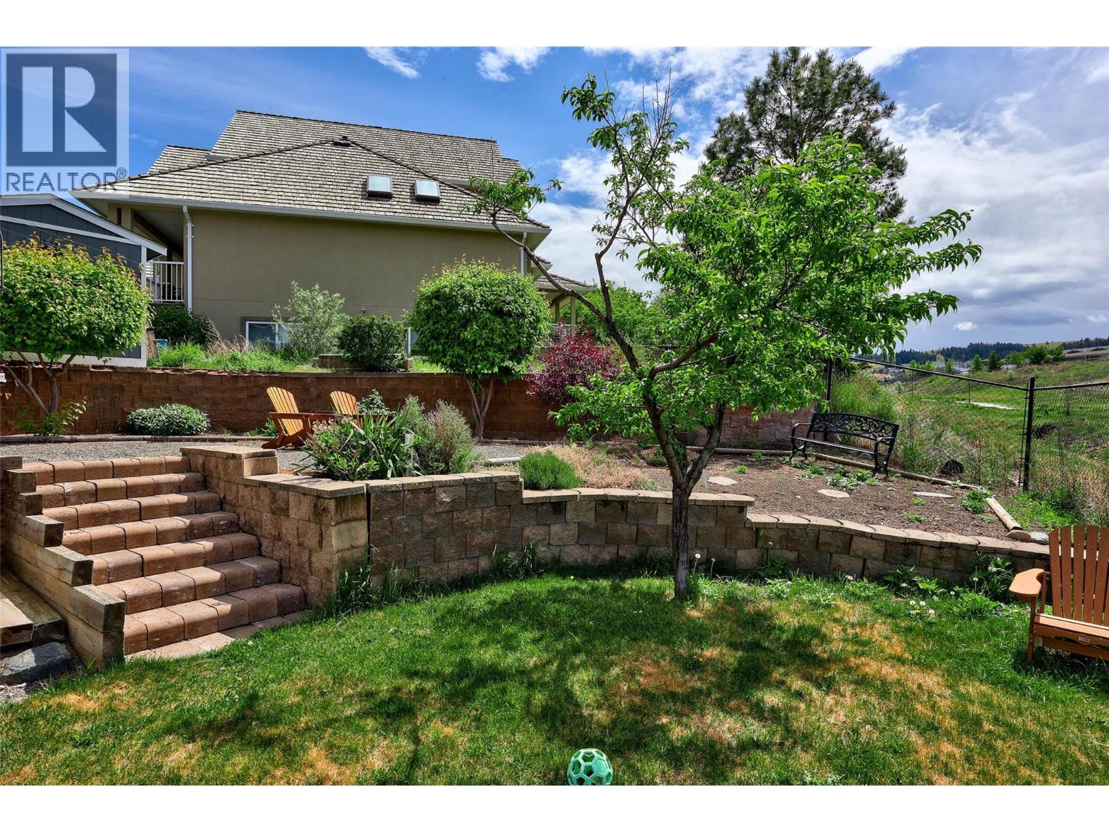 2010 Muirfield Road, Kamloops, British Columbia  V1S 1S6 - Photo 35 - 10381075