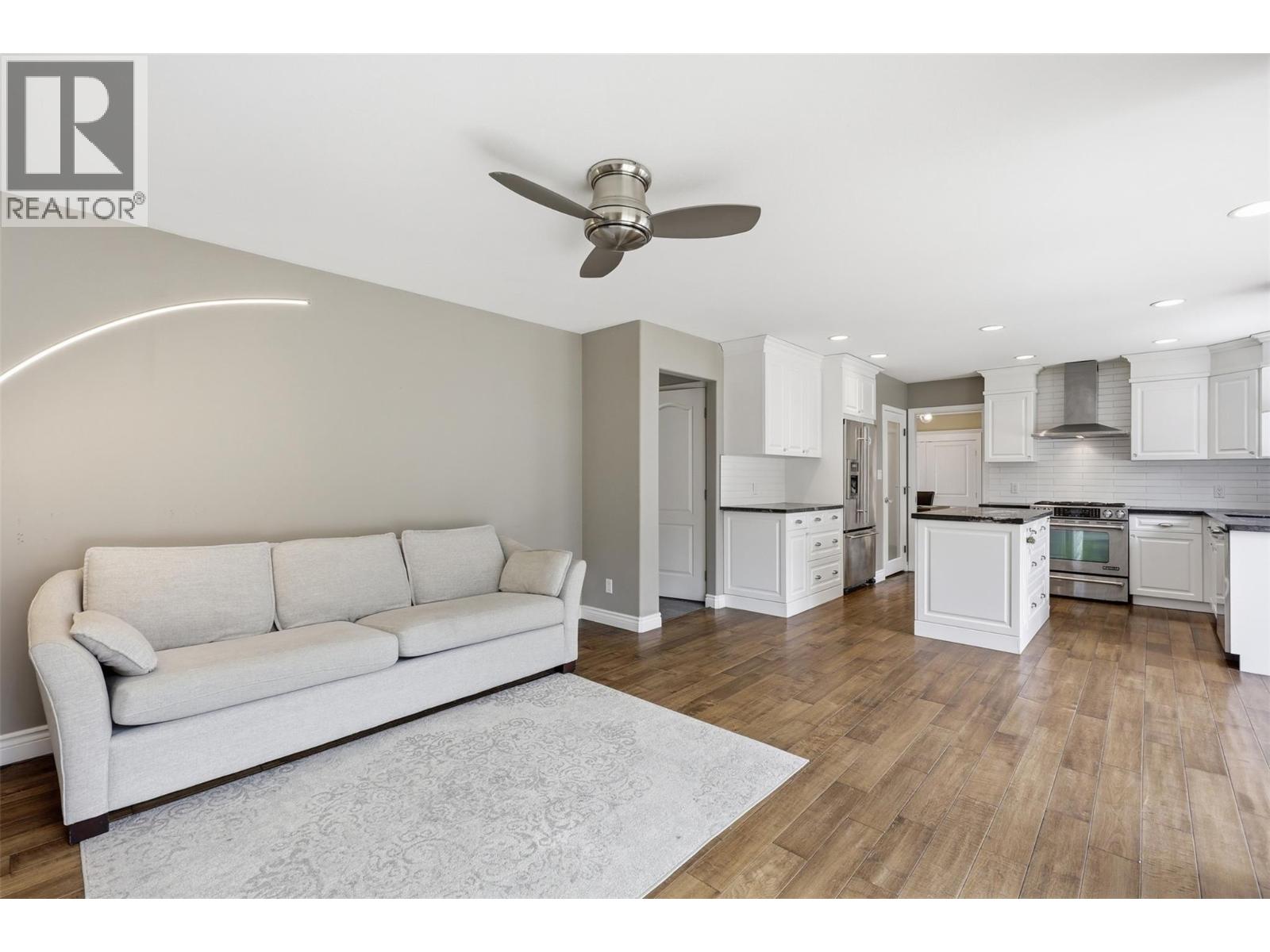 2076 Muirfield Road, Kamloops, British Columbia  V1S 1S6 - Photo 12 - 10388205