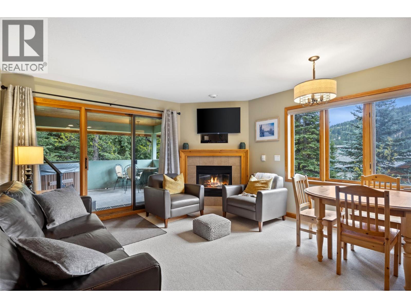 3320 Village Place Unit# 38, Sun Peaks, British Columbia  V0E 5N0 - Photo 6 - 10388101