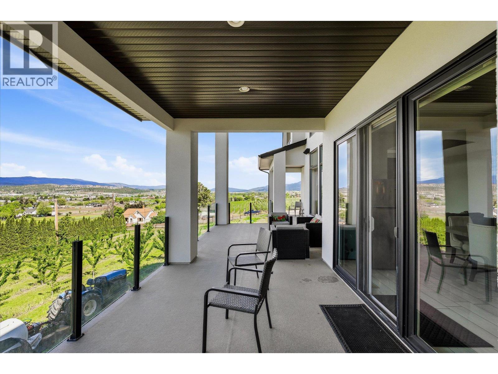 781 Wallace Road, Kelowna, British Columbia  V1X 4T5 - Photo 20 - 10388111