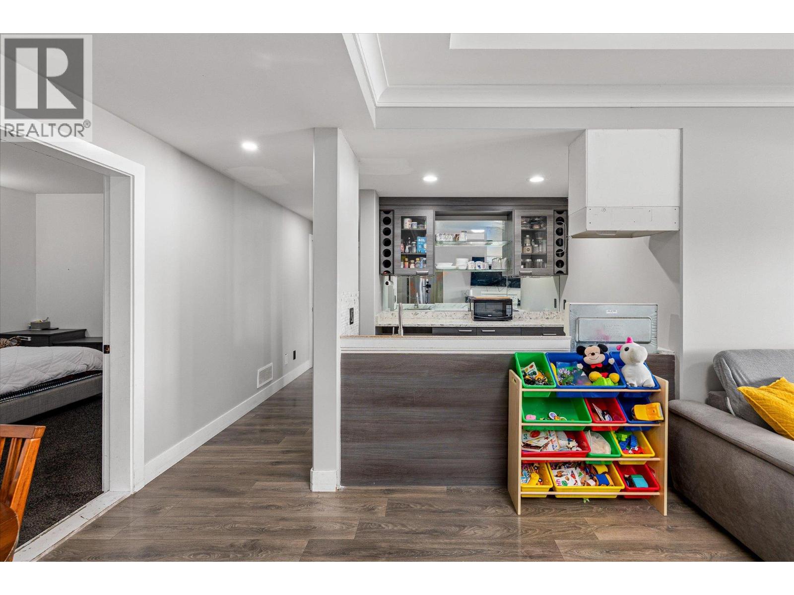 781 Wallace Road, Kelowna, British Columbia  V1X 4T5 - Photo 54 - 10388111