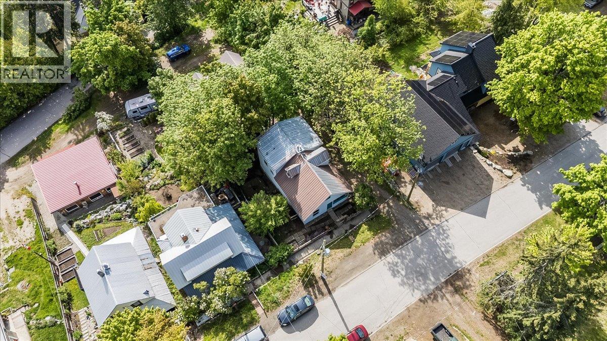 2050 Georgia Street, Rossland, British Columbia  V0G 1Y0 - Photo 41 - 10388184