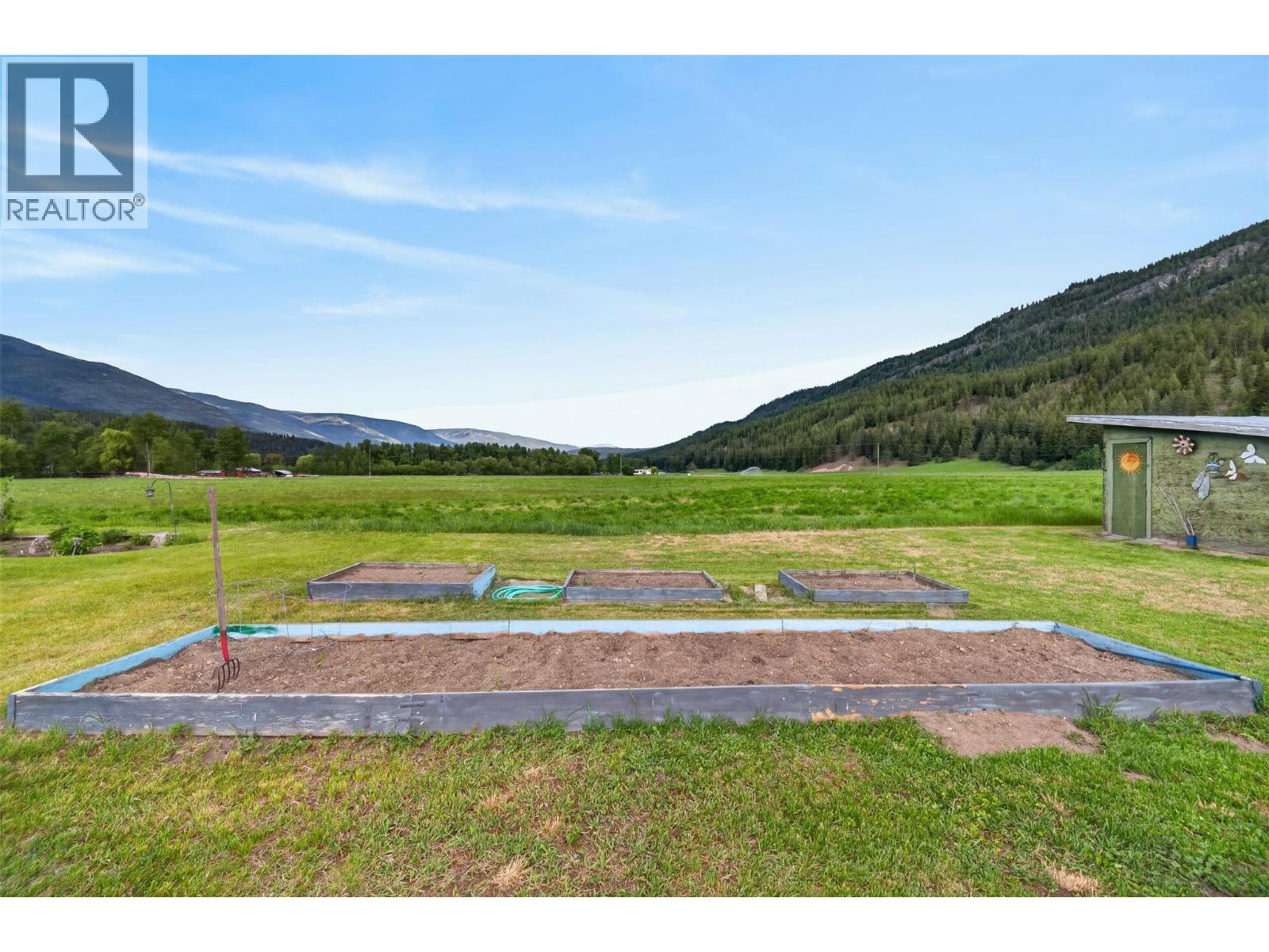 1403 Salmon River Road, Salmon Arm, British Columbia  V1E 3H3 - Photo 66 - 10387936