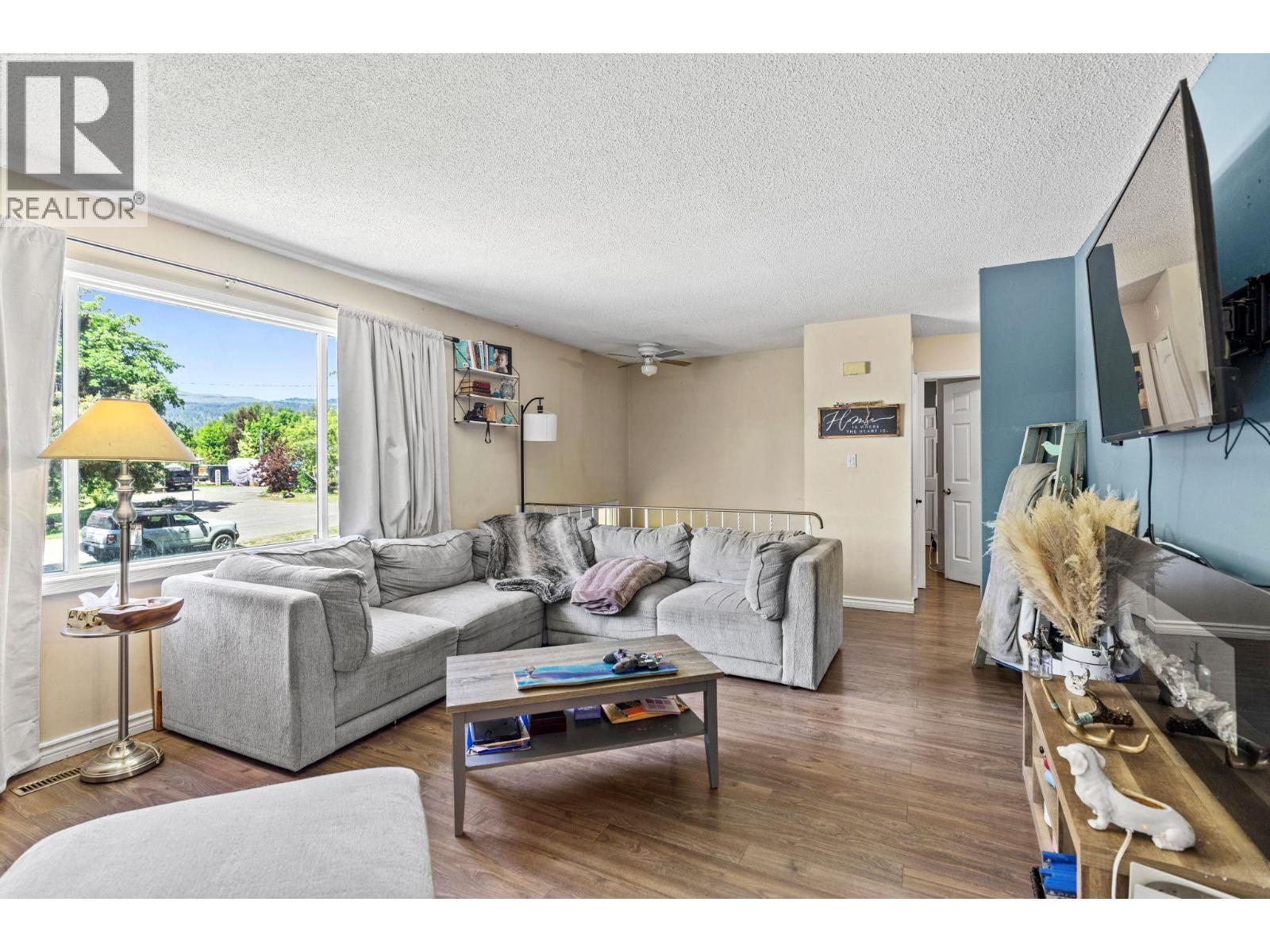 4686 Spruce Crescent, Barriere, British Columbia  V0E 1E0 - Photo 11 - 10388027