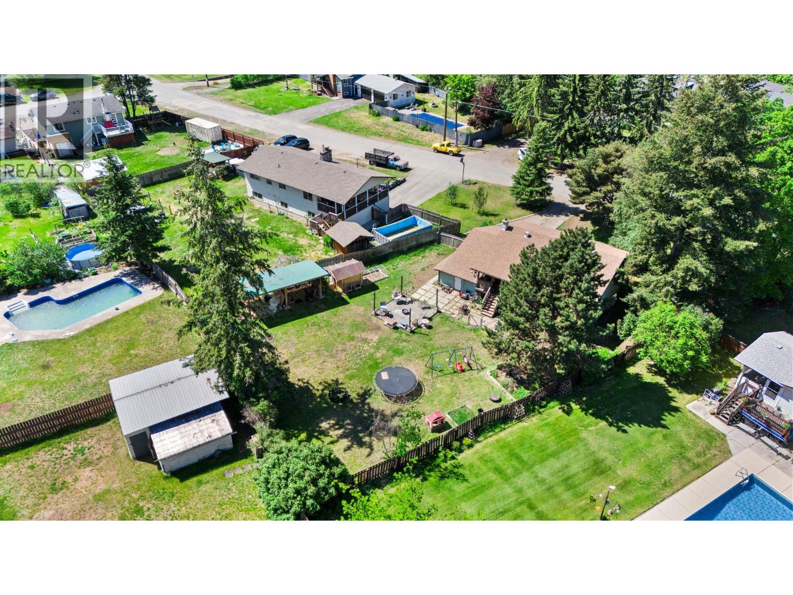 4686 Spruce Crescent, Barriere, British Columbia  V0E 1E0 - Photo 5 - 10388027