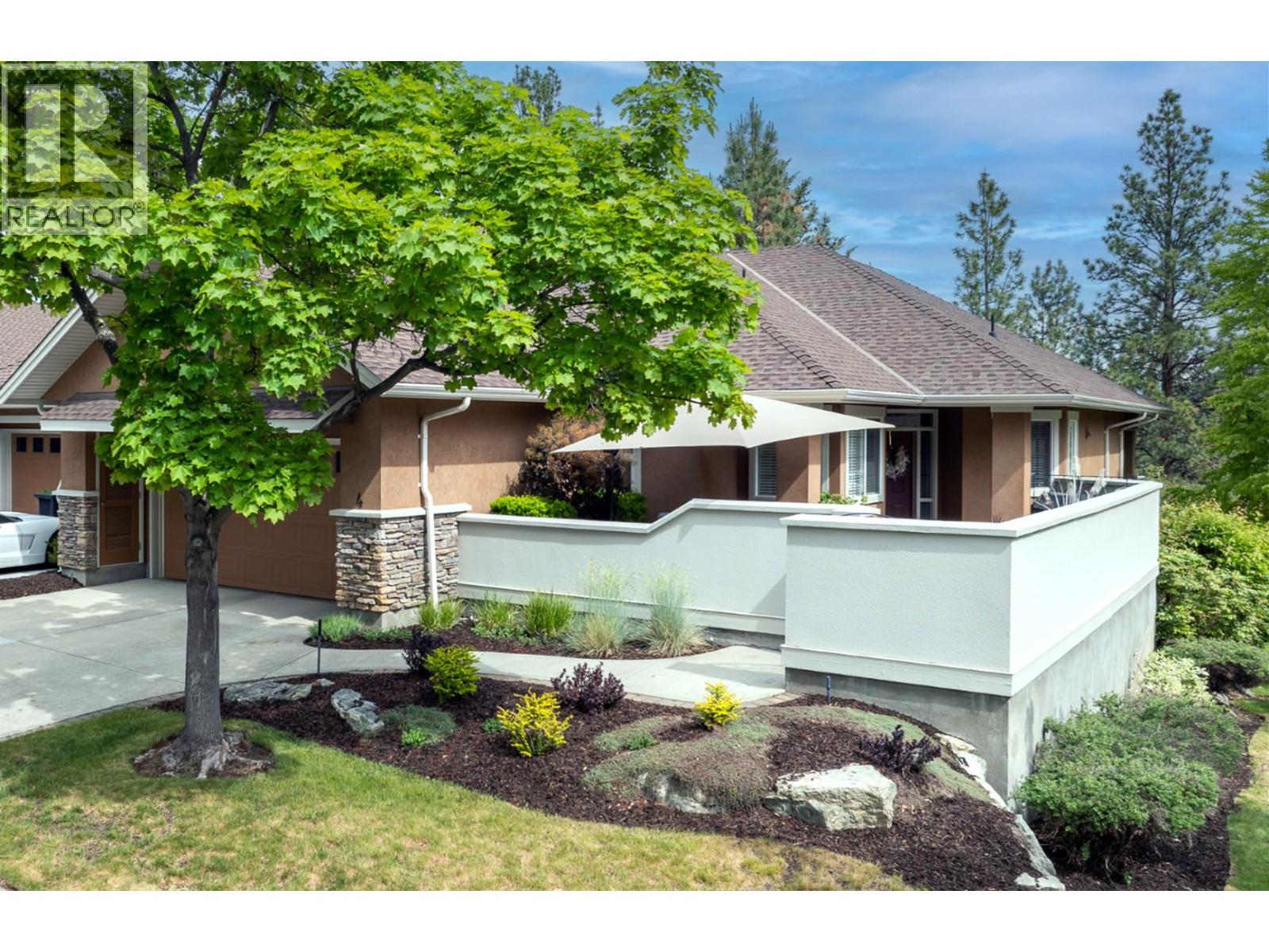 4520 Gallaghers Lookout Unit# 4, Kelowna, British Columbia  V1W 3Z8 - Photo 2 - 10388202