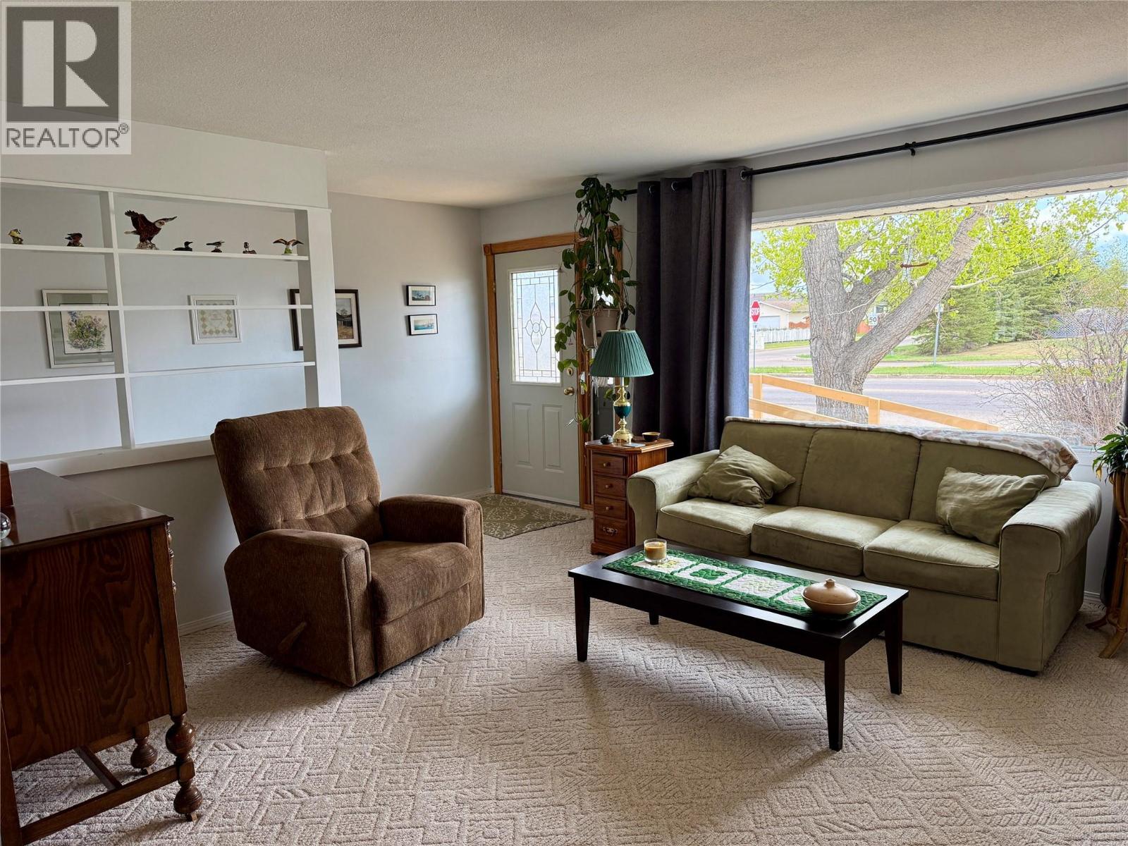 1300 116 Avenue, Dawson Creek, British Columbia  V1G 3E7 - Photo 8 - 10388157