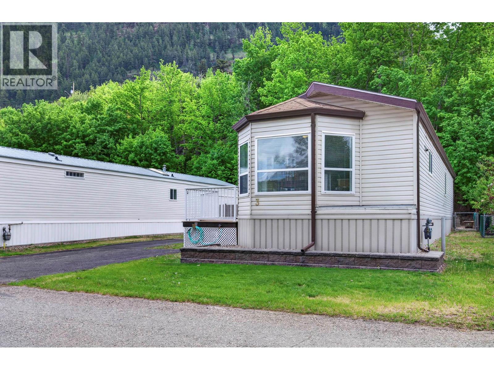 1250 Hillside Avenue Unit# 3, Chase, British Columbia  V0E 1M0 - Photo 3 - 10387713