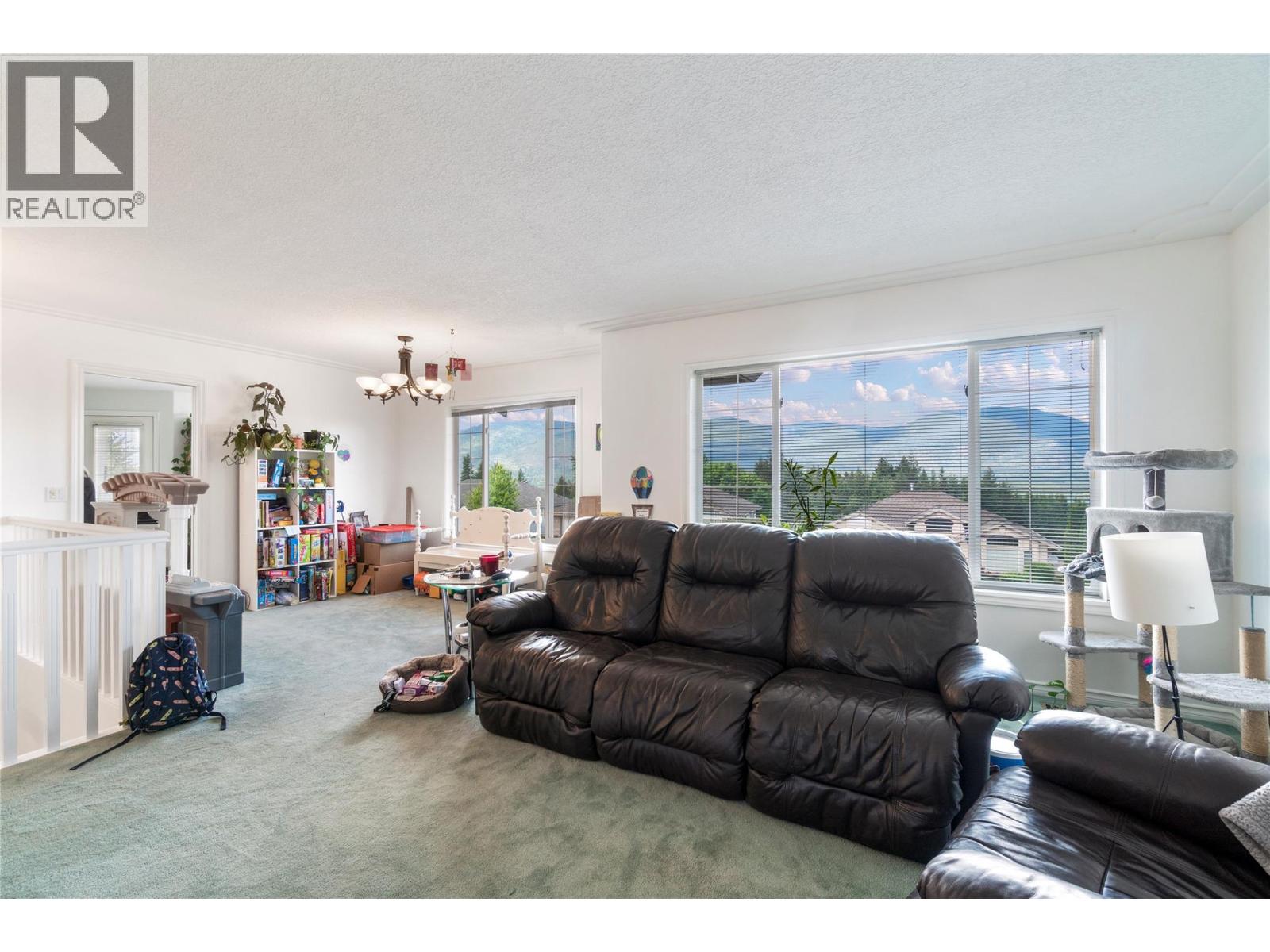 650 17 Street Se, Salmon Arm, British Columbia  V1E 1W2 - Photo 5 - 10387139