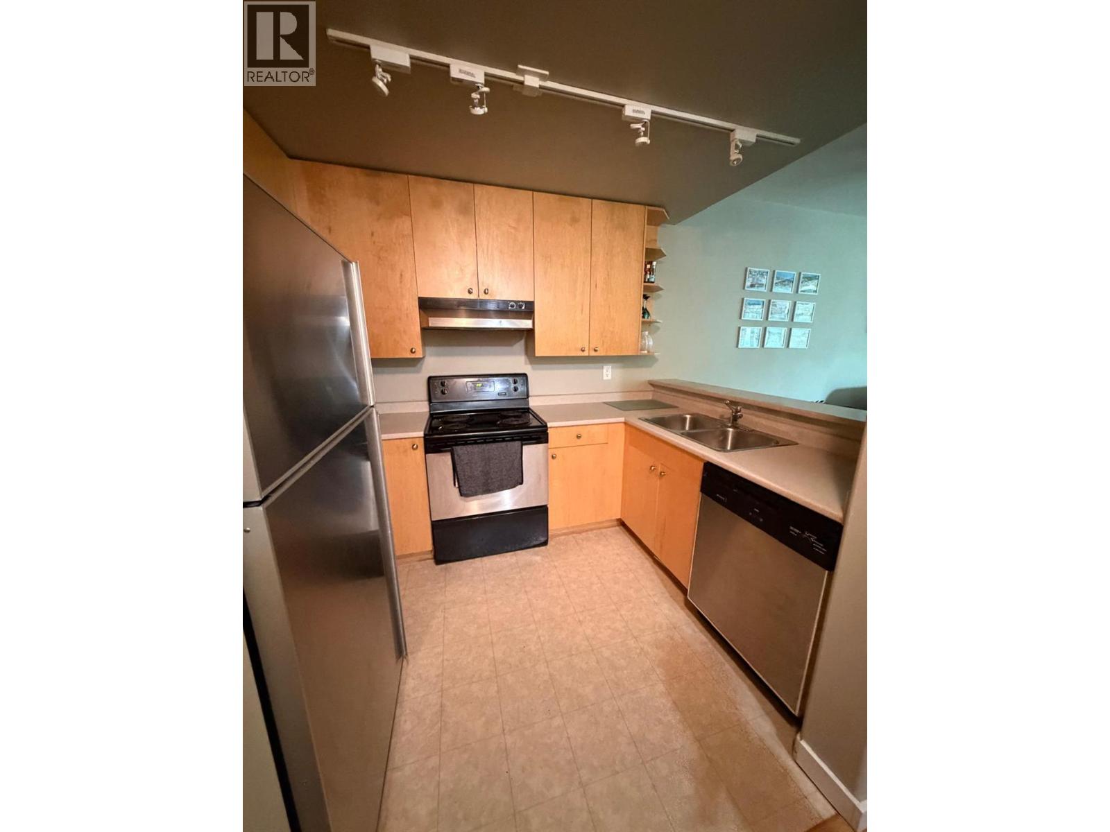 619 Victoria Street Unit# 906, Kamloops, British Columbia  V2C 6W7 - Photo 5 - 10388259