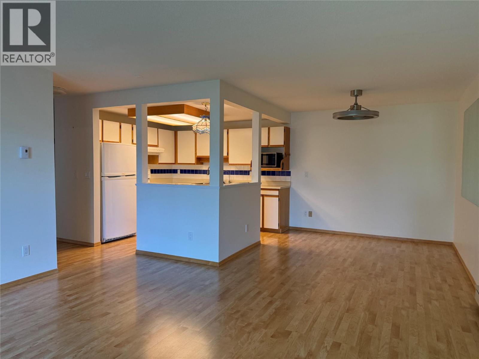 255 Mcintosh Road Unit# 208, Kelowna, British Columbia  V1X 2C5 - Photo 2 - 10388102