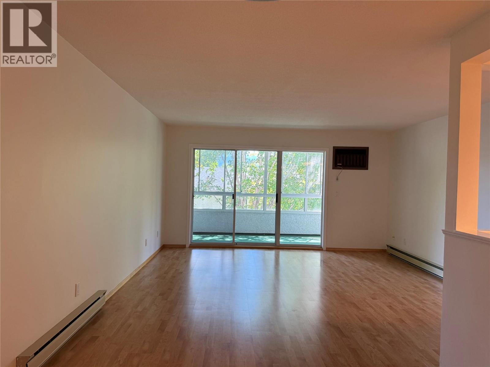 255 Mcintosh Road Unit# 208, Kelowna, British Columbia  V1X 2C5 - Photo 6 - 10388102