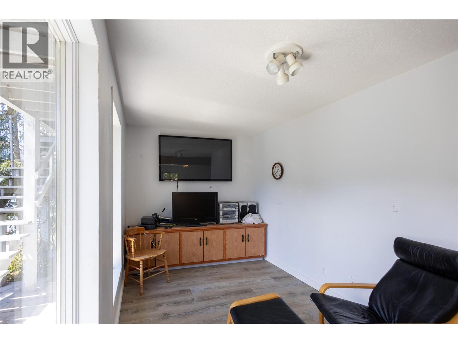 6728 3a Highway, Nelson, British Columbia  V1L 6S2 - Photo 55 - 10387939