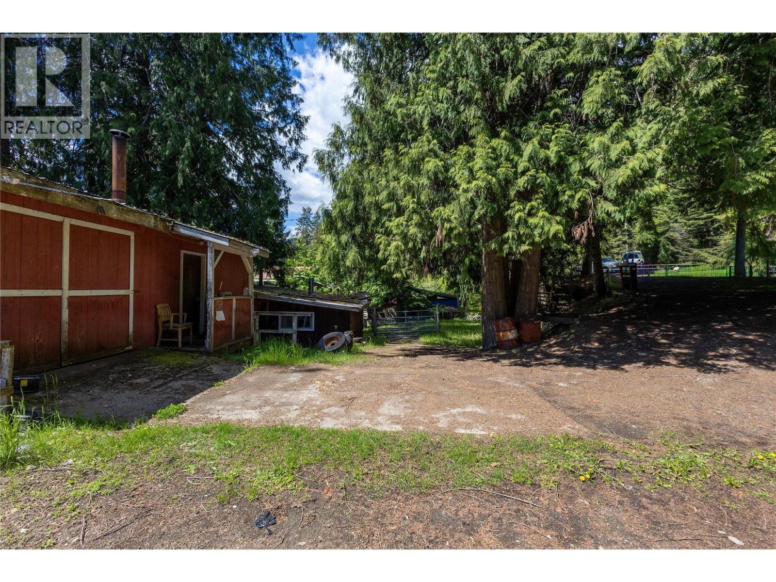 6728 3a Highway, Nelson, British Columbia  V1L 6S2 - Photo 68 - 10387939