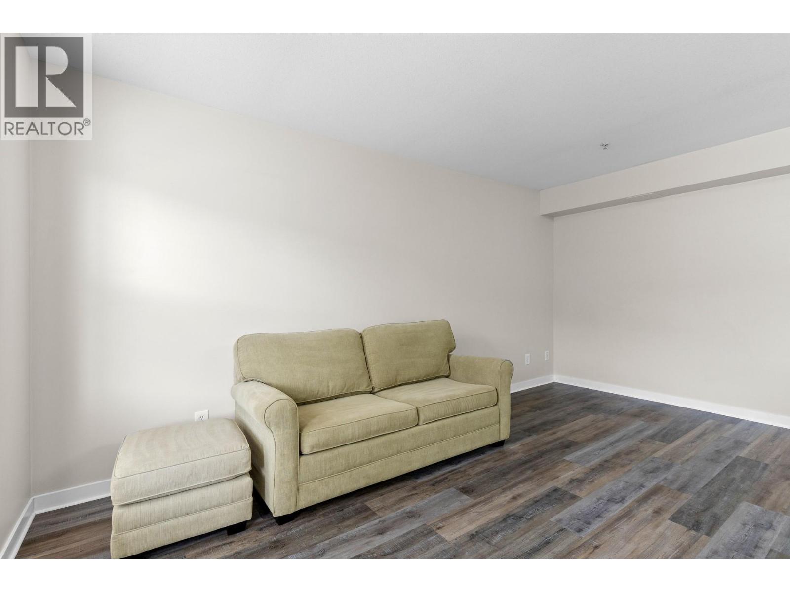 1475 Glenmore Road N Unit# 105a, Kelowna, British Columbia  V1V 2C5 - Photo 4 - 10387927