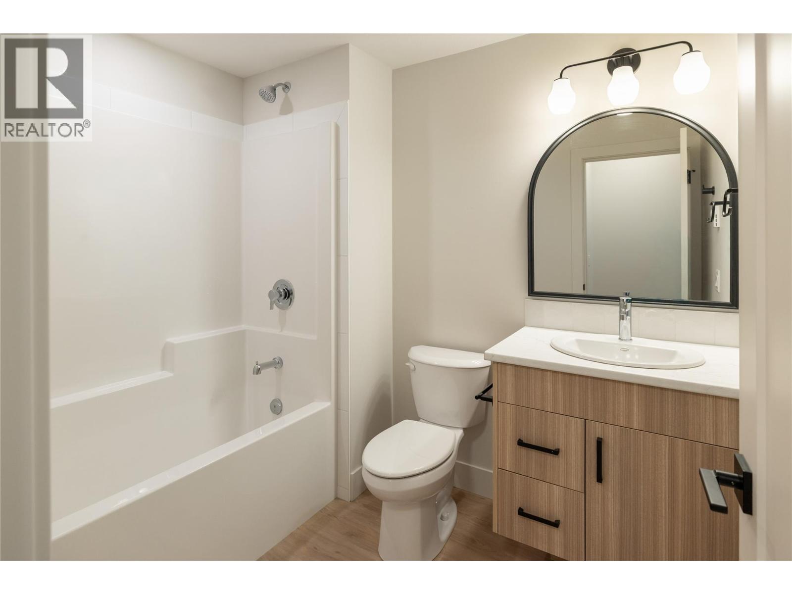 2125 Montenegro Drive, Kelowna, British Columbia  V1P 0B2 - Photo 43 - 10387399