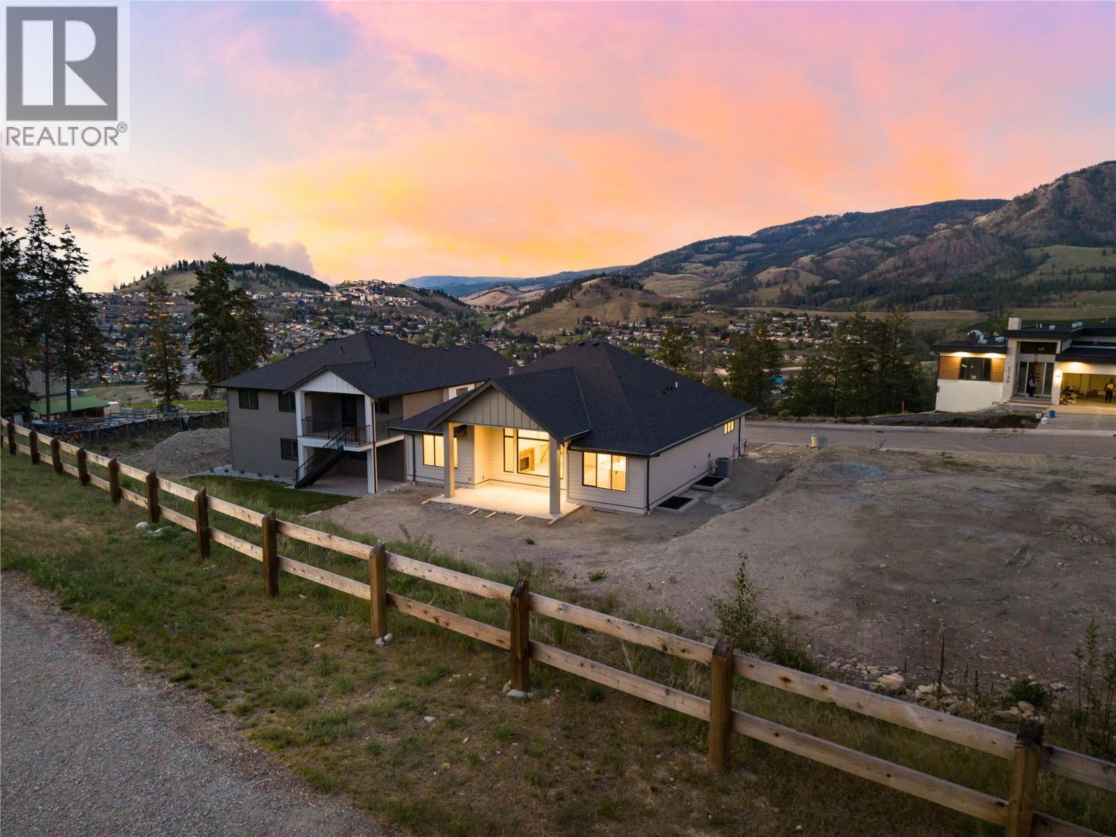 2125 Montenegro Drive, Kelowna, British Columbia  V1P 0B2 - Photo 49 - 10387399