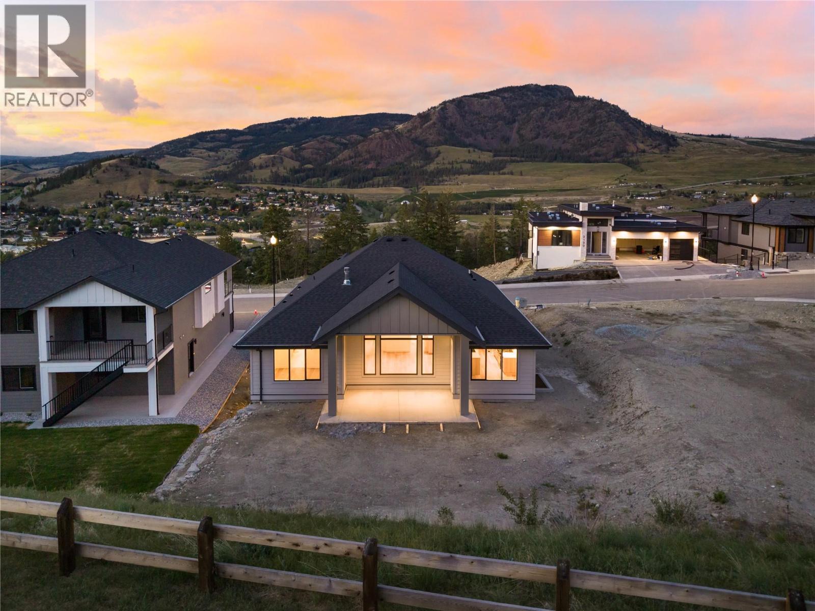 2125 Montenegro Drive, Kelowna, British Columbia  V1P 0B2 - Photo 51 - 10387399