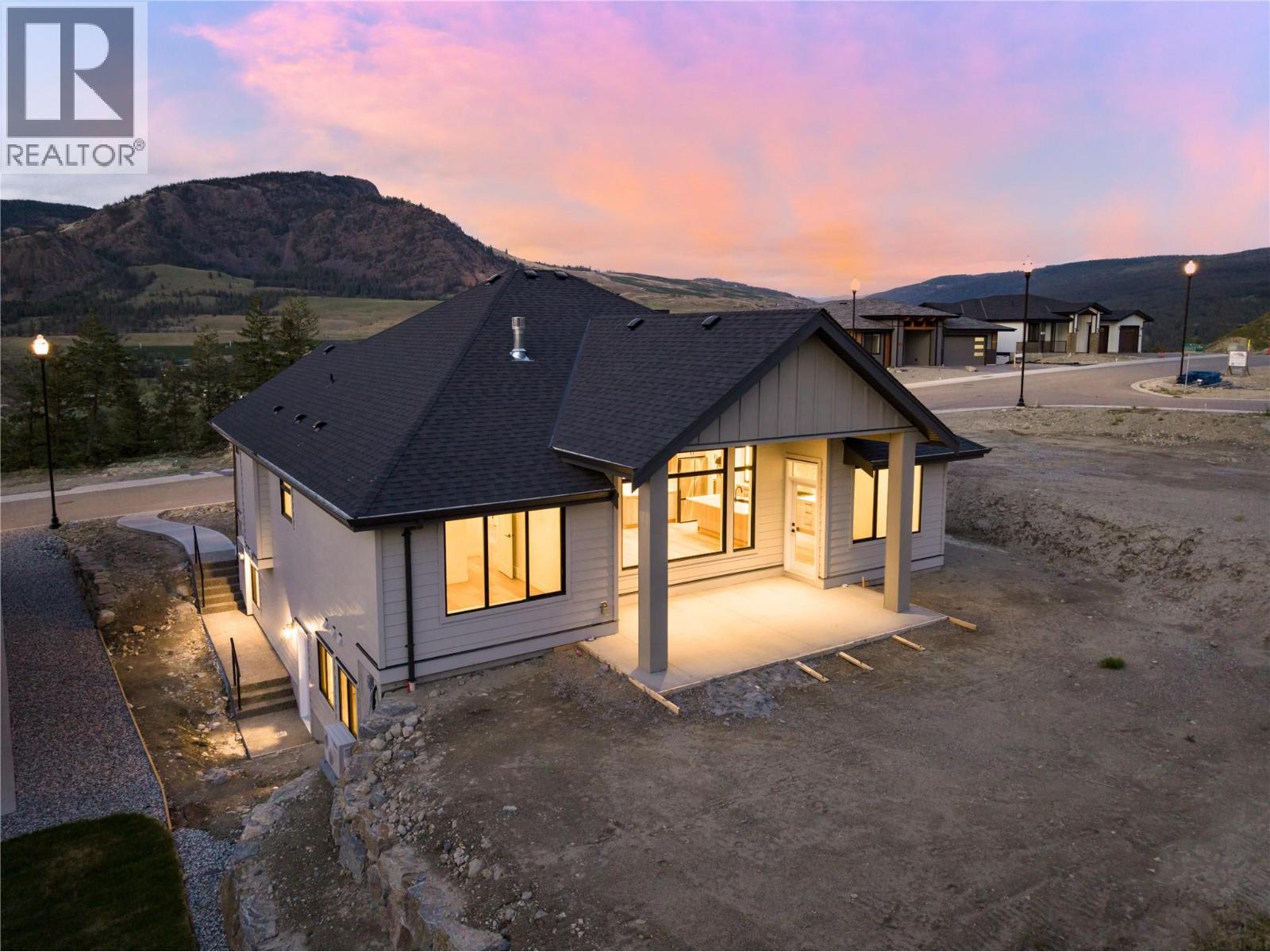 2125 Montenegro Drive, Kelowna, British Columbia  V1P 0B2 - Photo 53 - 10387399