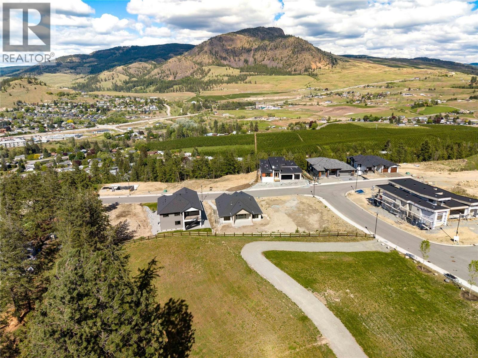 2125 Montenegro Drive, Kelowna, British Columbia  V1P 0B2 - Photo 55 - 10387399