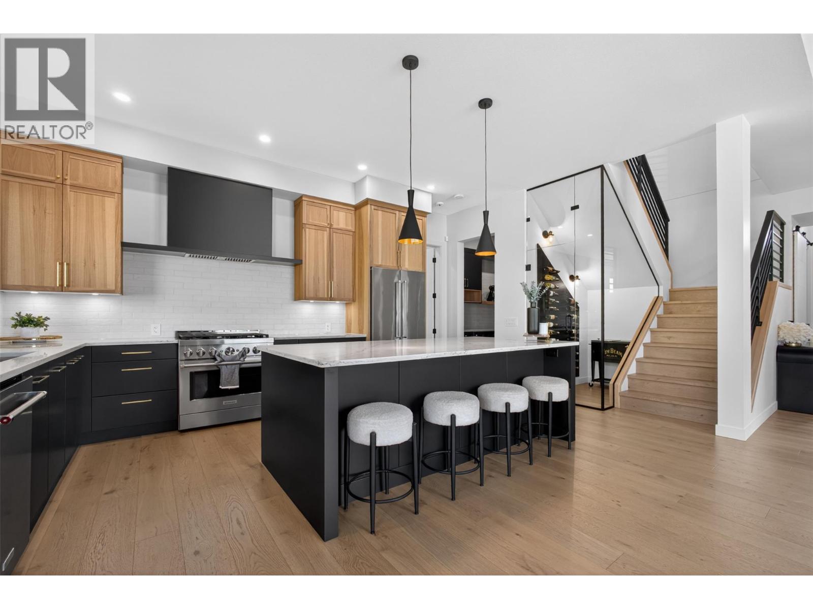 10255 Beacon Hill Drive, lake country, British Columbia