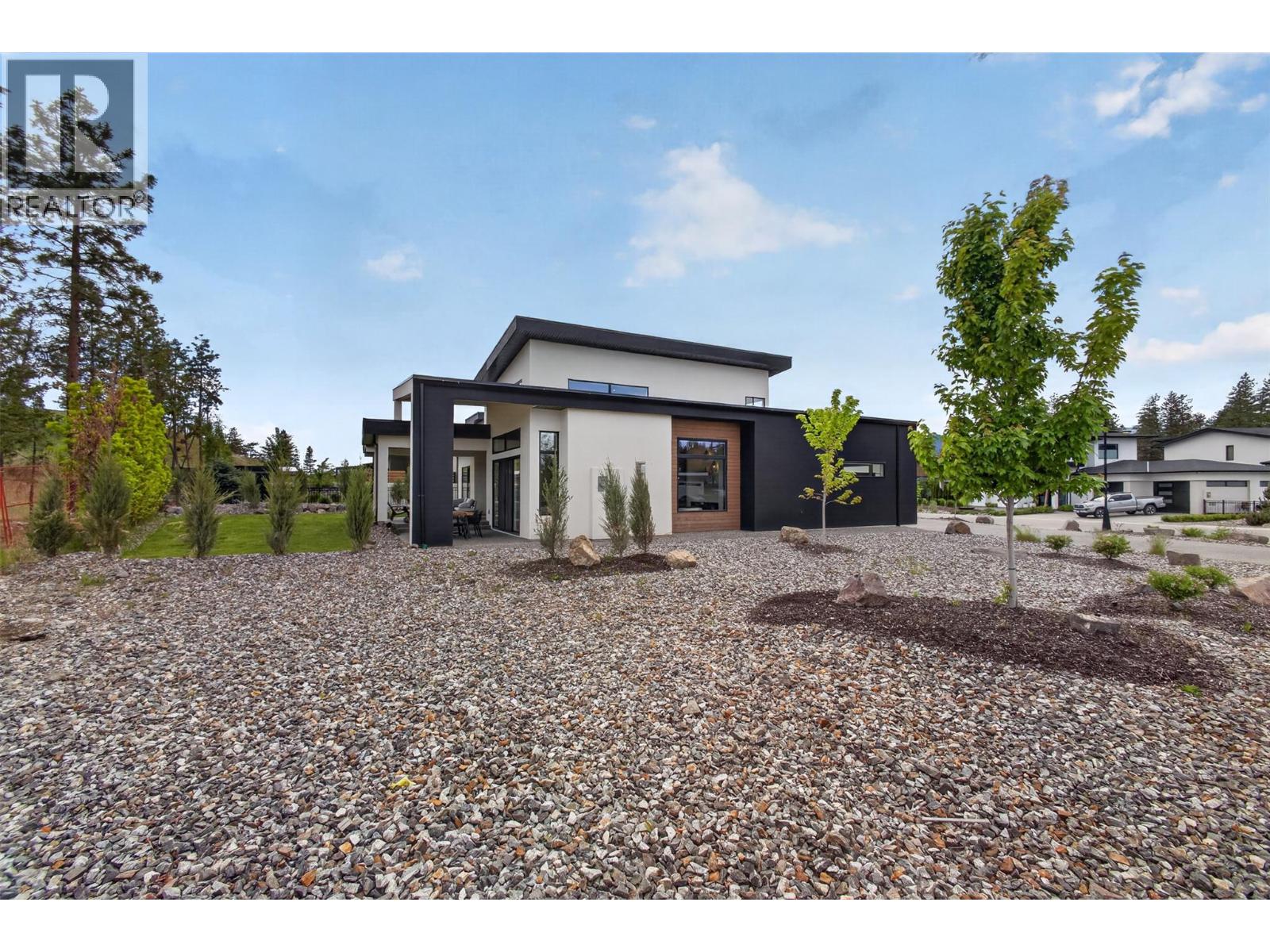 10255 Beacon Hill Drive, Lake Country, British Columbia  V4V 0A9 - Photo 45 - 10387014