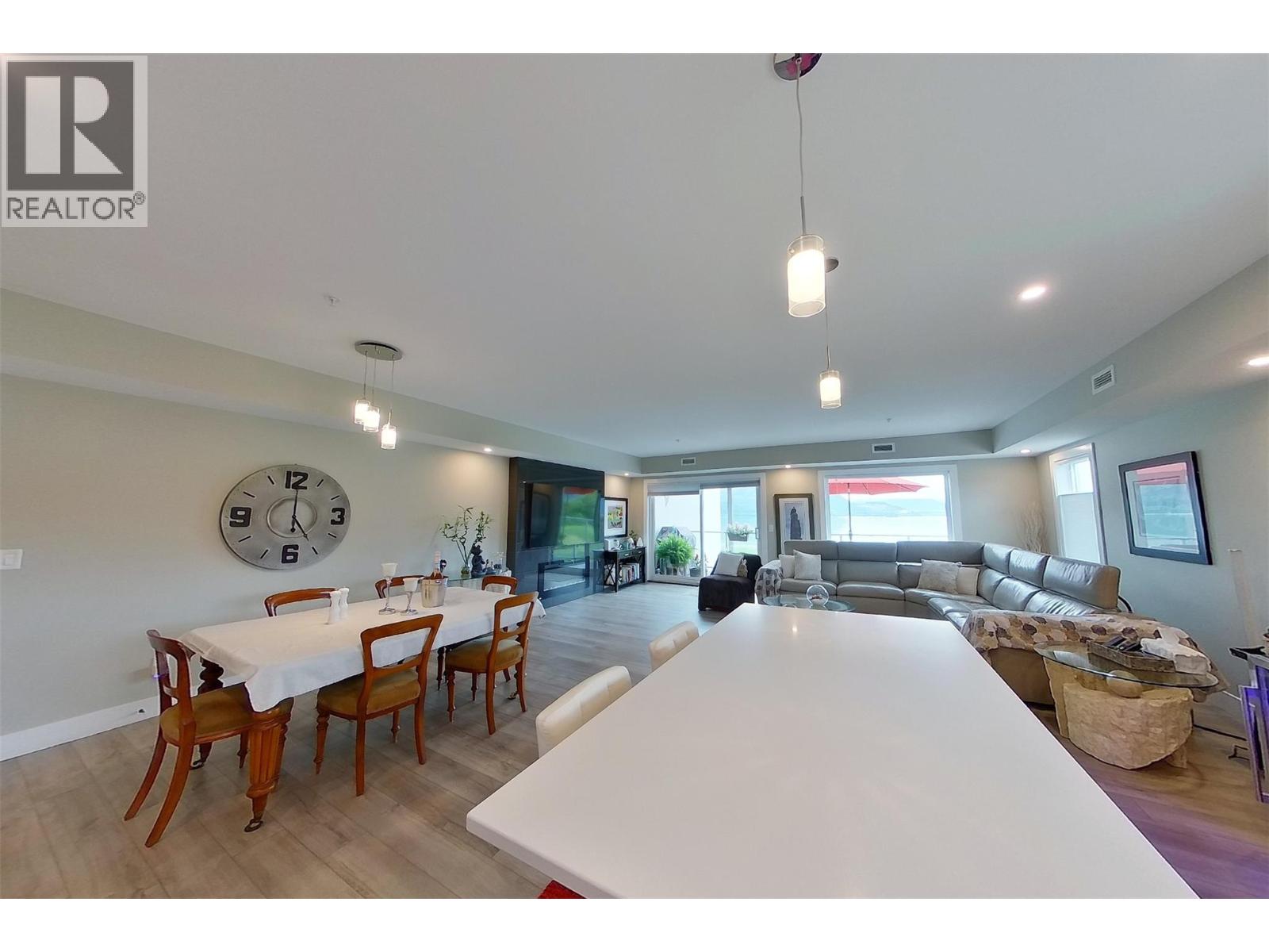 131 Harbourfront Drive Ne Unit# 503, Salmon Arm, British Columbia  V1E 0G4 - Photo 15 - 10388263