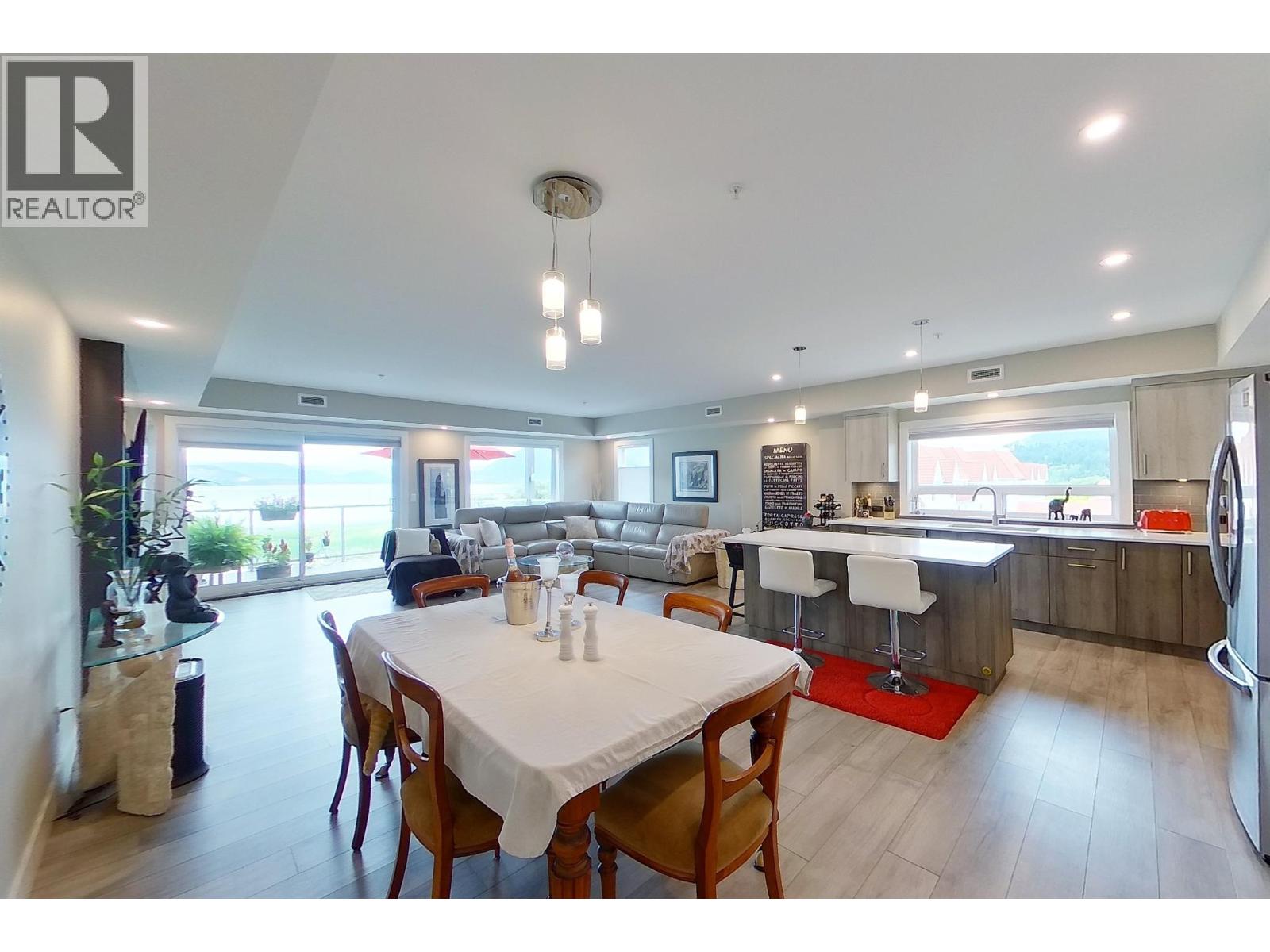 131 Harbourfront Drive Ne Unit# 503, Salmon Arm, British Columbia  V1E 0G4 - Photo 18 - 10388263