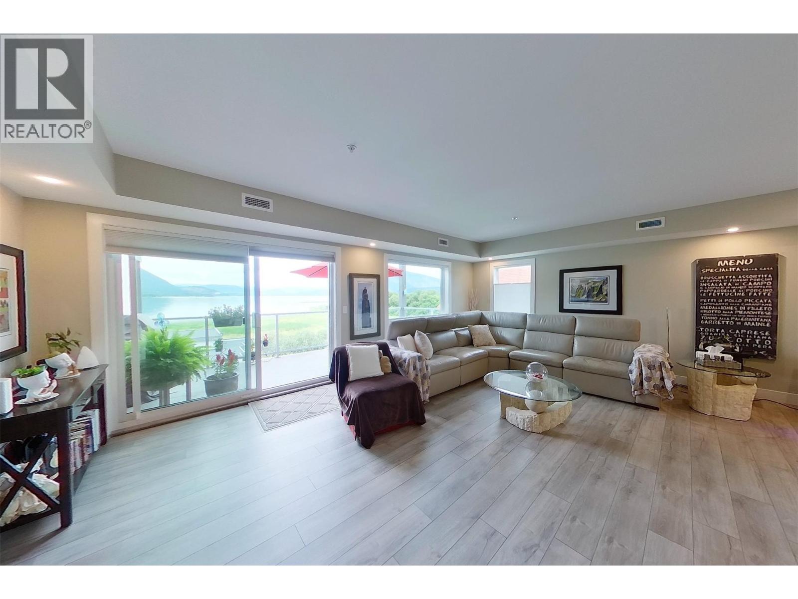 131 Harbourfront Drive Ne Unit# 503, Salmon Arm, British Columbia  V1E 0G4 - Photo 20 - 10388263