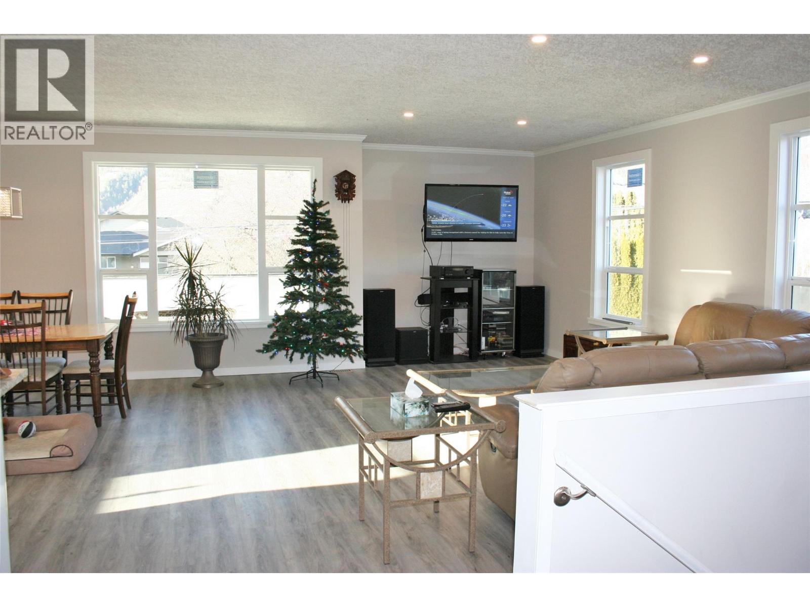 651/653 Stansfield Road, Kamloops, British Columbia  V2B 6M2 - Photo 7 - 10386040