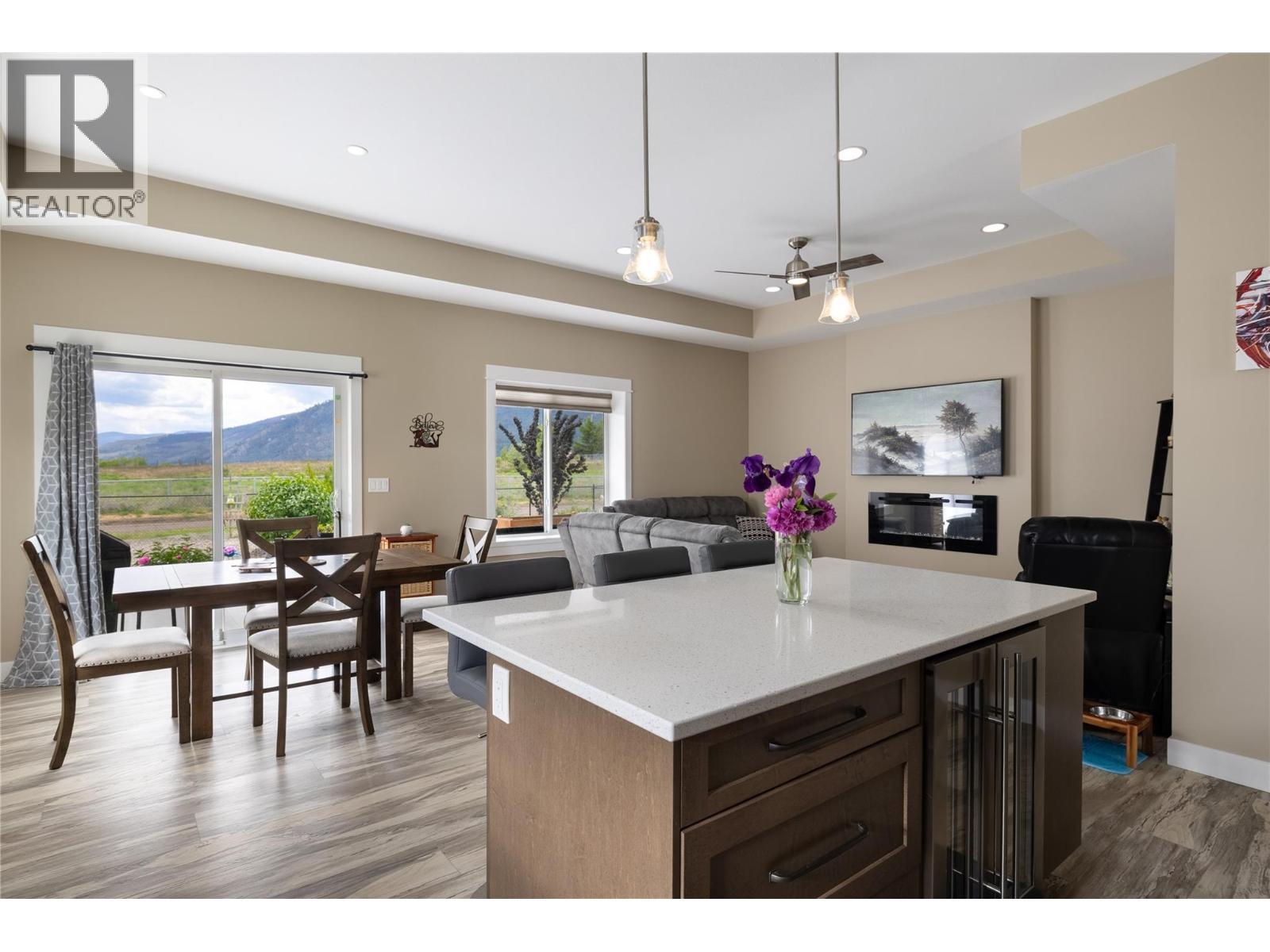 1105 11 Avenue, Vernon, British Columbia  V1H 1Z1 - Photo 17 - 10388238