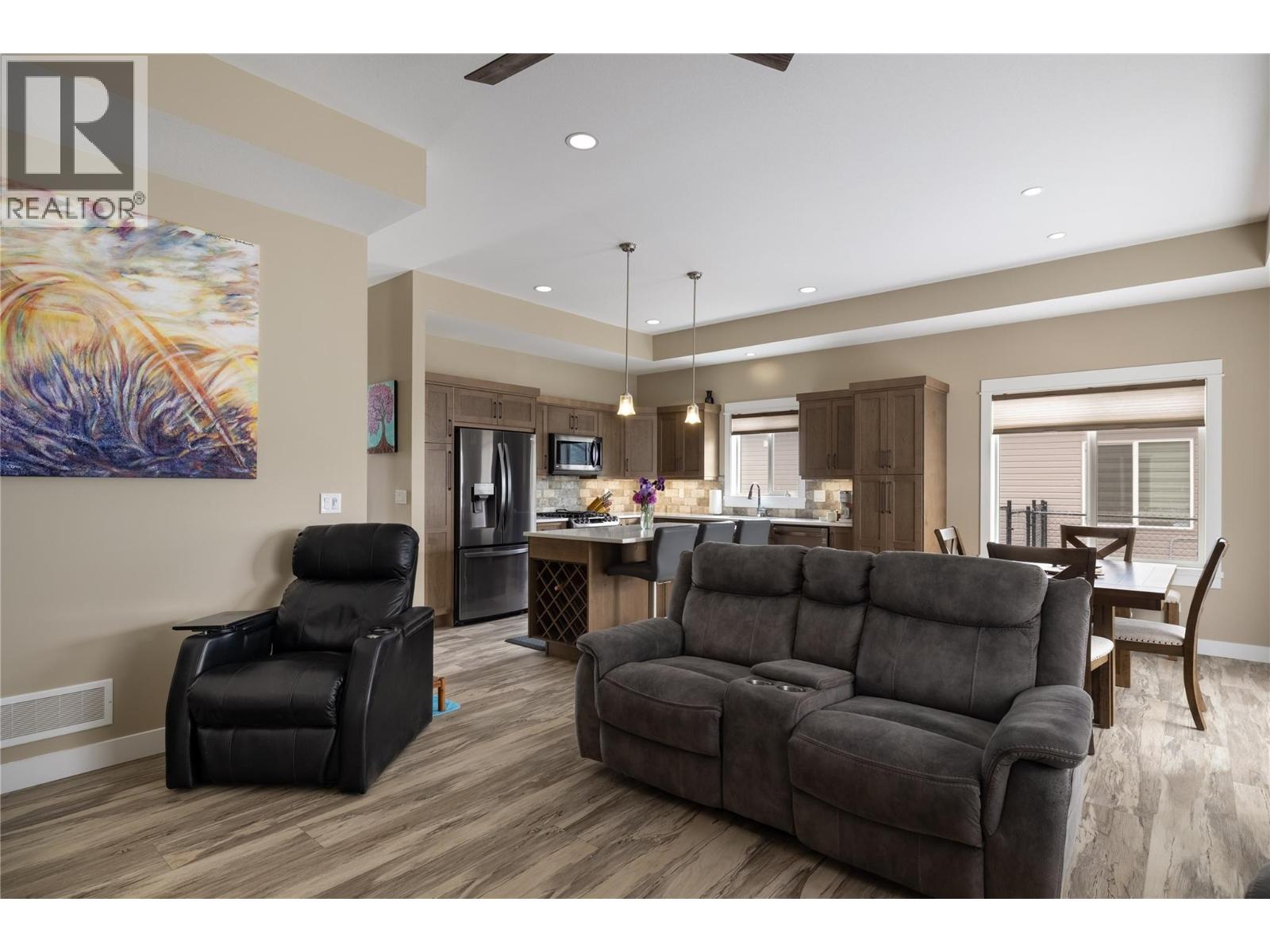 1105 11 Avenue, Vernon, British Columbia  V1H 1Z1 - Photo 22 - 10388238