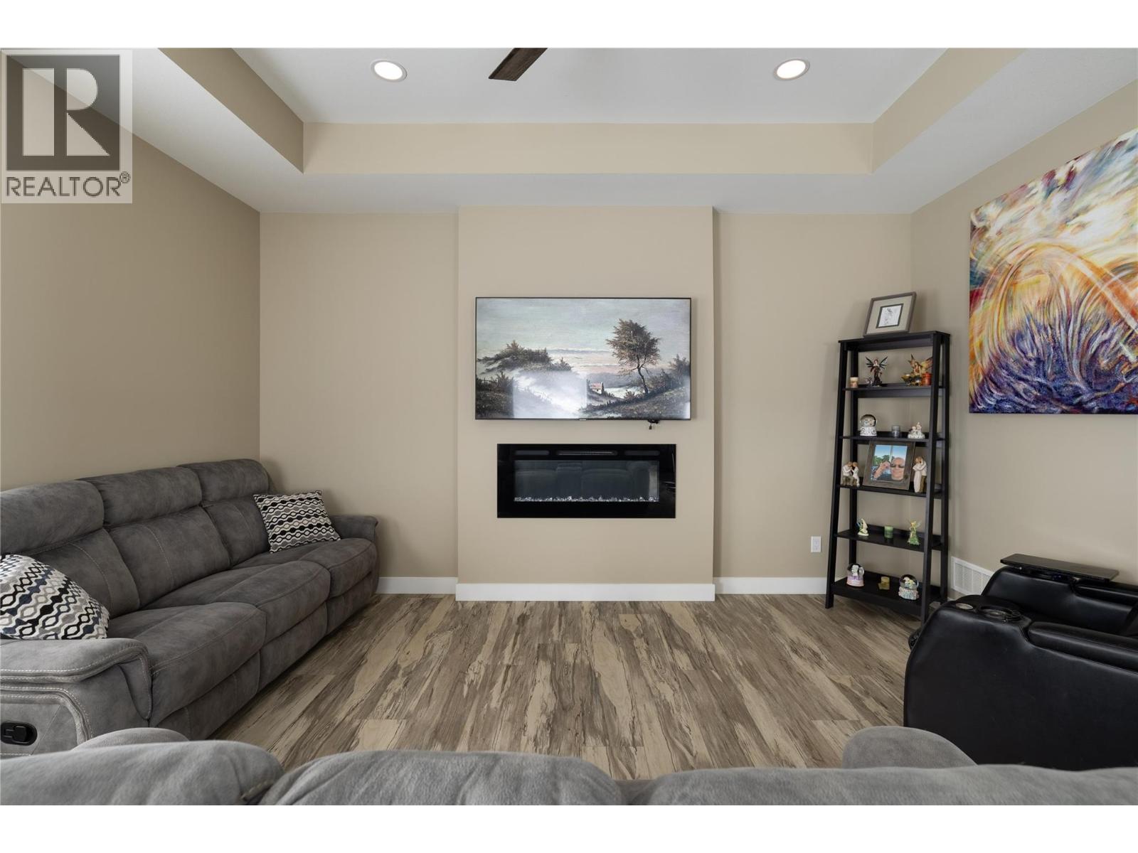 1105 11 Avenue, Vernon, British Columbia  V1H 1Z1 - Photo 24 - 10388238