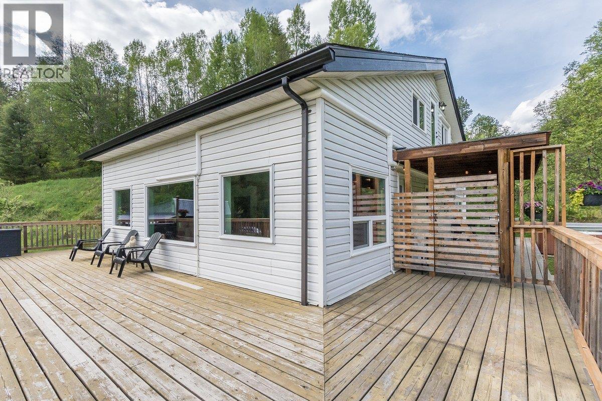 3678 Krestova Cemetery Road, Krestova, British Columbia  V0G 1H2 - Photo 41 - 10388229
