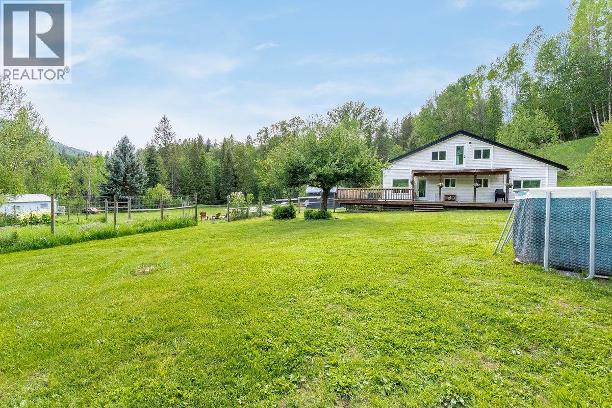 3678 Krestova Cemetery Road, Krestova, British Columbia  V0G 1H2 - Photo 60 - 10388229
