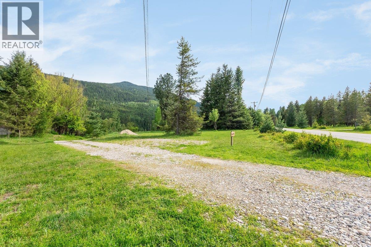 3678 Krestova Cemetery Road, Krestova, British Columbia  V0G 1H2 - Photo 75 - 10388229