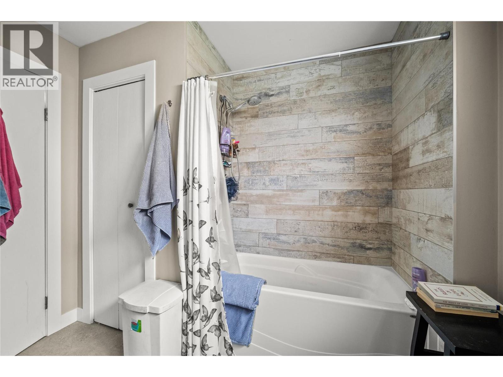 6699 Scott Road, Vernon, British Columbia  V1H 1N4 - Photo 10 - 10386479