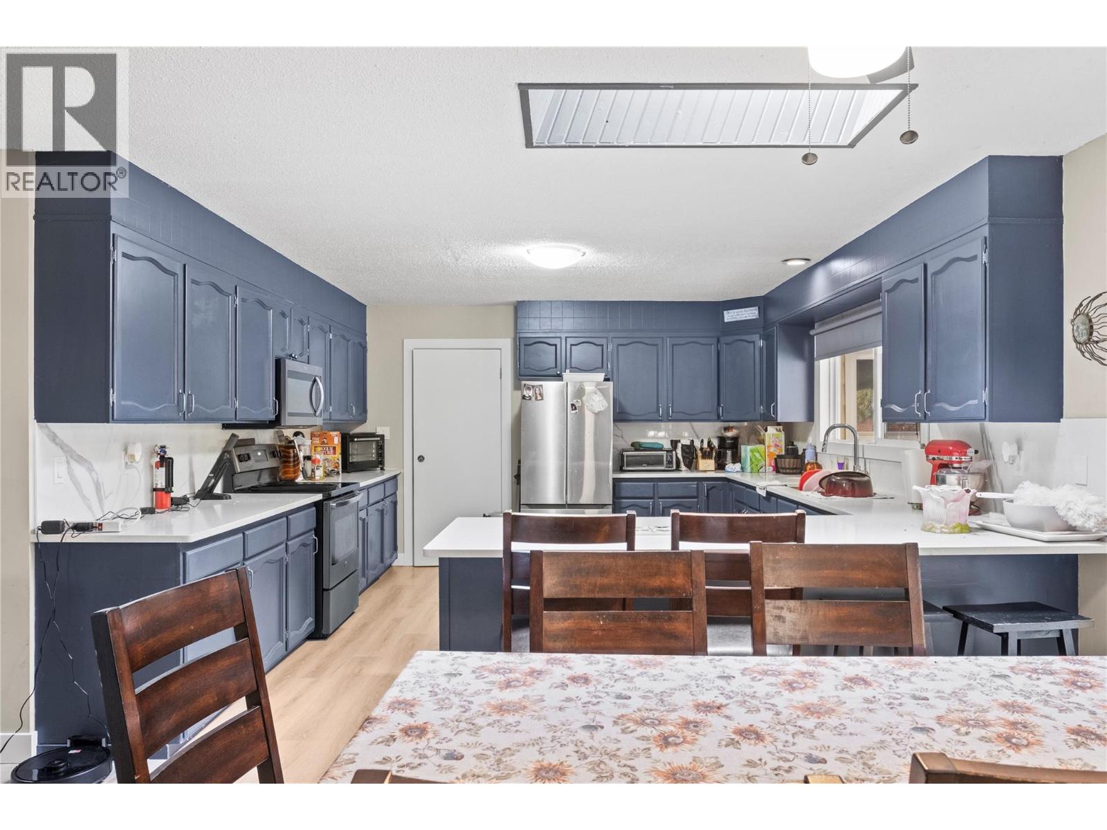 6699 Scott Road, Vernon, British Columbia  V1H 1N4 - Photo 6 - 10386479
