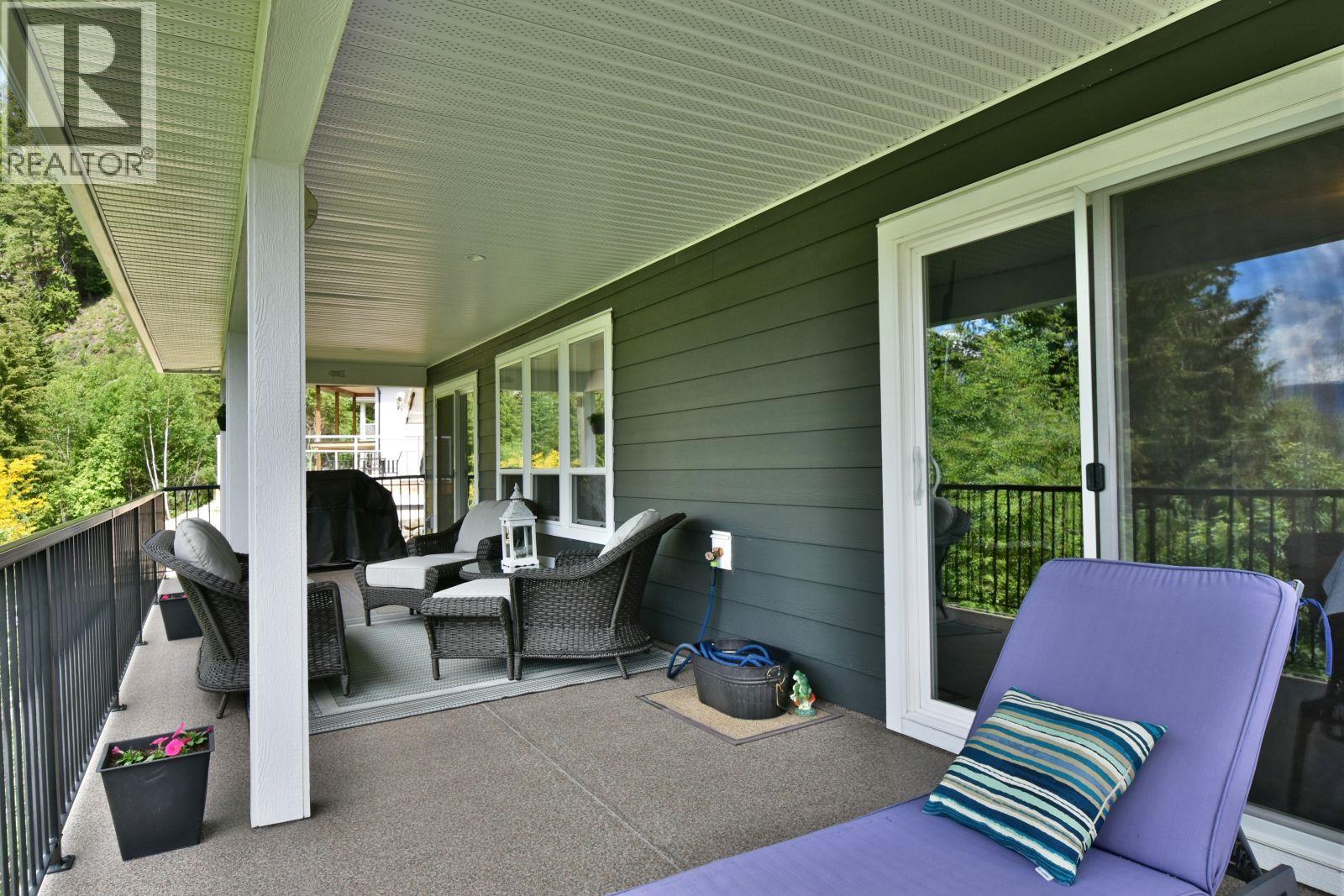 2592 Alpen Paradies Road Unit# 38, Blind Bay, British Columbia  V0E 1H1 - Photo 29 - 10387905